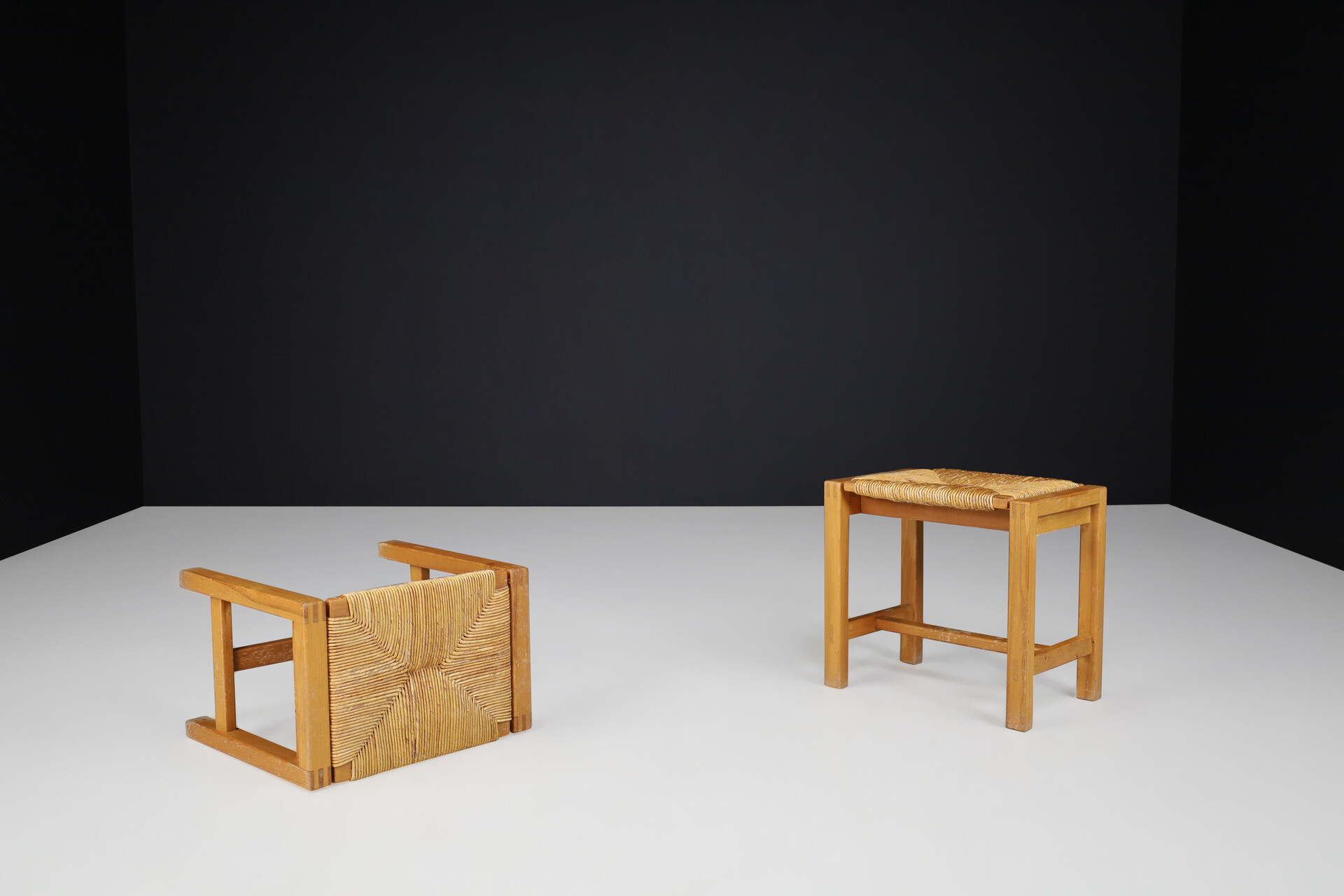 Mid century modern Maison Regain style stools in elm and rush, France 1970s Late-20th century