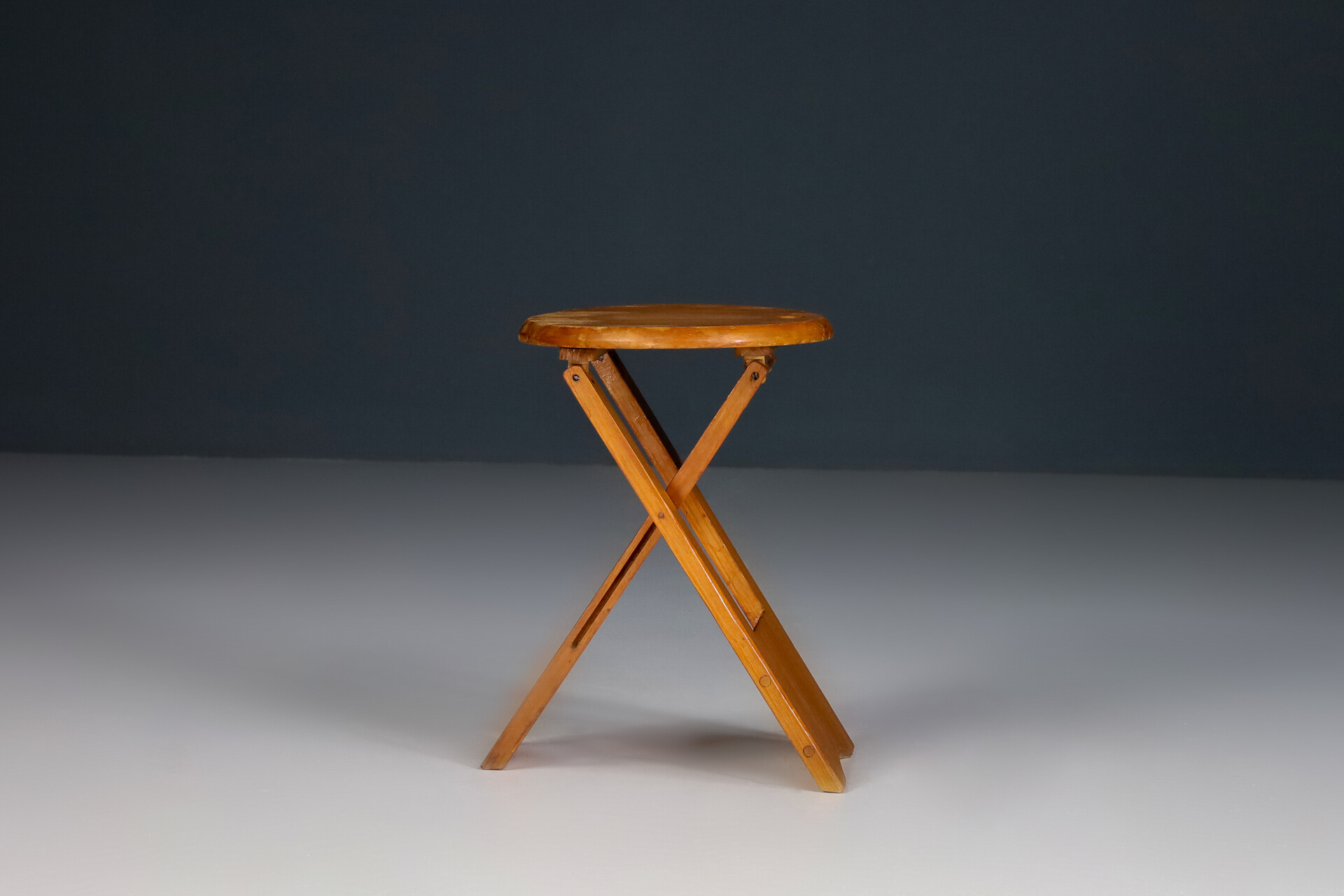Mid century modern Maple wood 