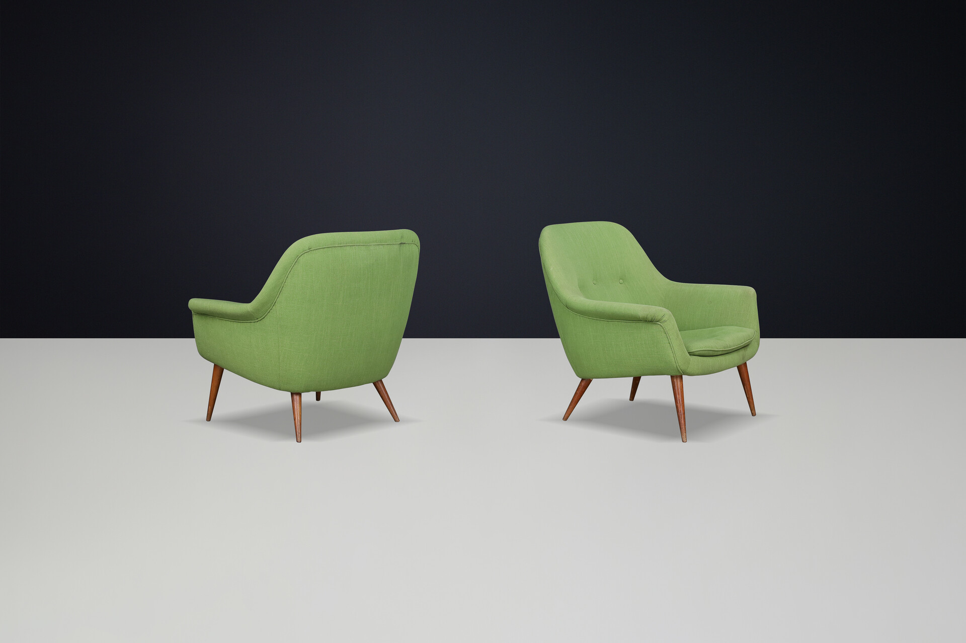 Mid century modern Model 1101 Lounge Chairs by Nino Zoncada for Cassina, Italy  1958 Mid-20th century