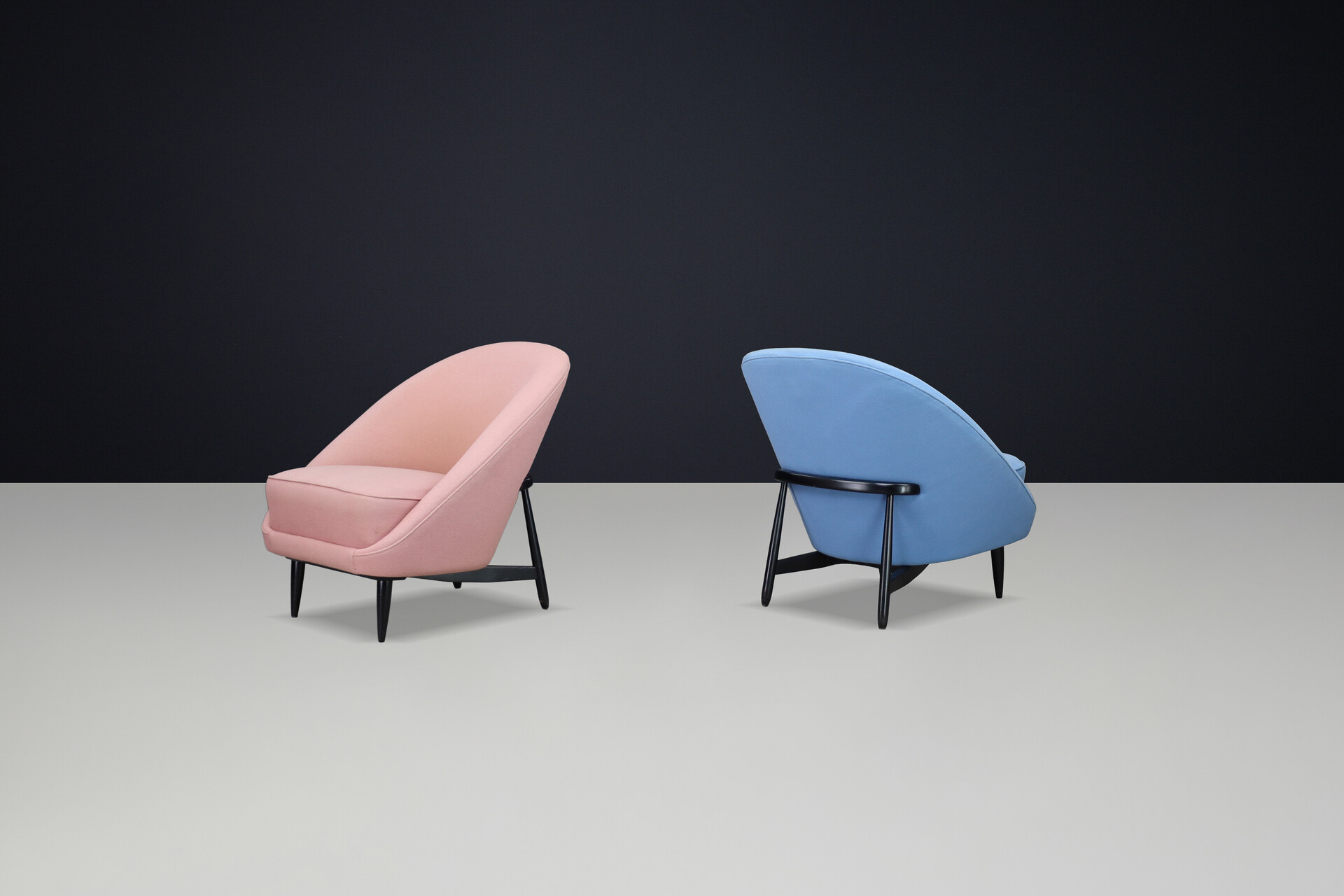 Mid century modern Model 115 Lounge Chairs by Theo Ruth for Artifort, Netherlands, 1950s Mid-20th century