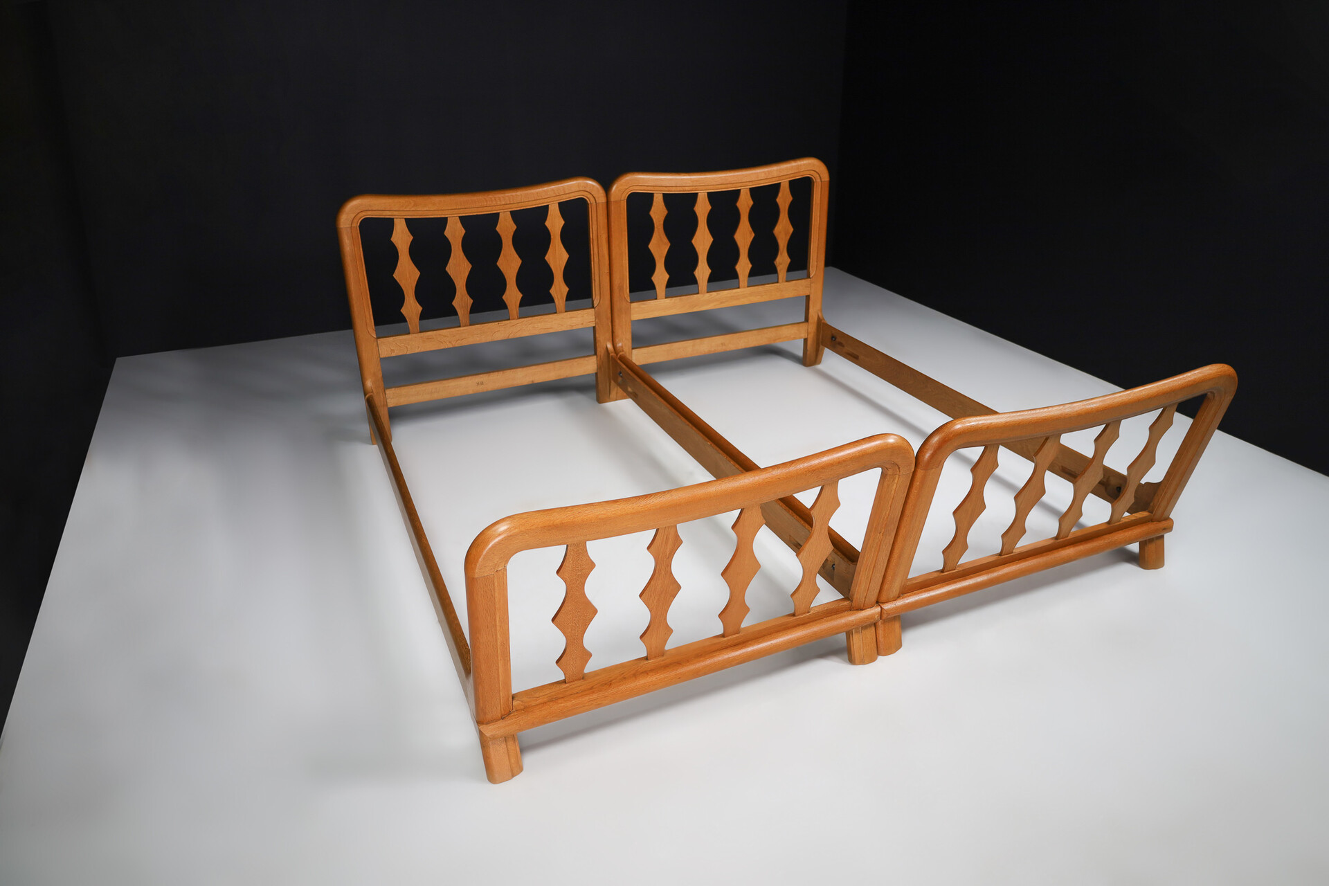 Mid century modern Modern Guillerme & Chambron Bed In Solid Blond Oak , France 1960s Mid-20th Century Mid-20th century