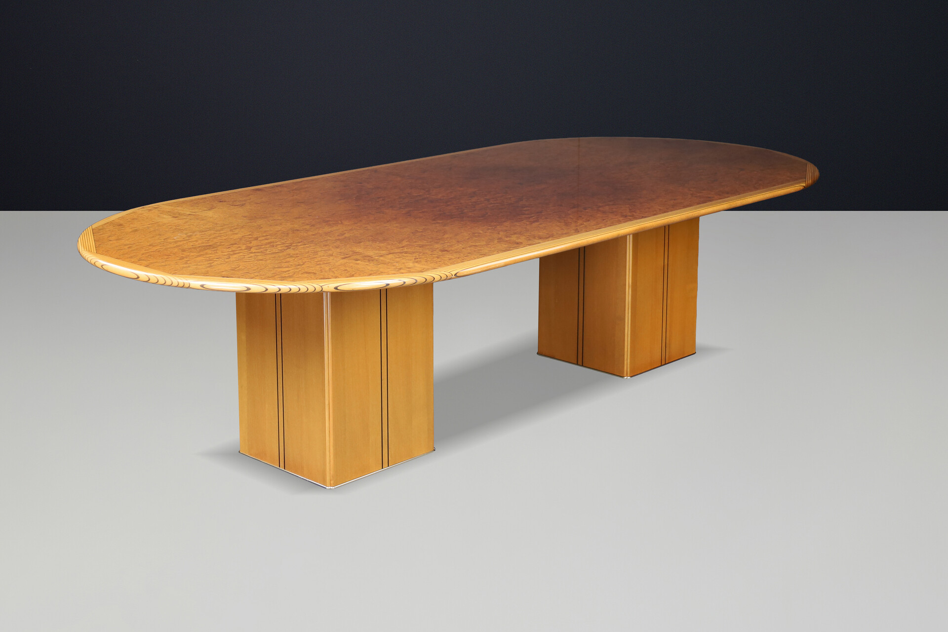 Mid century modern Monumental 280 cm “Africa” Table by Afra & Tobia Scarpa, Maxalto Italy, 1970s Late-20th century