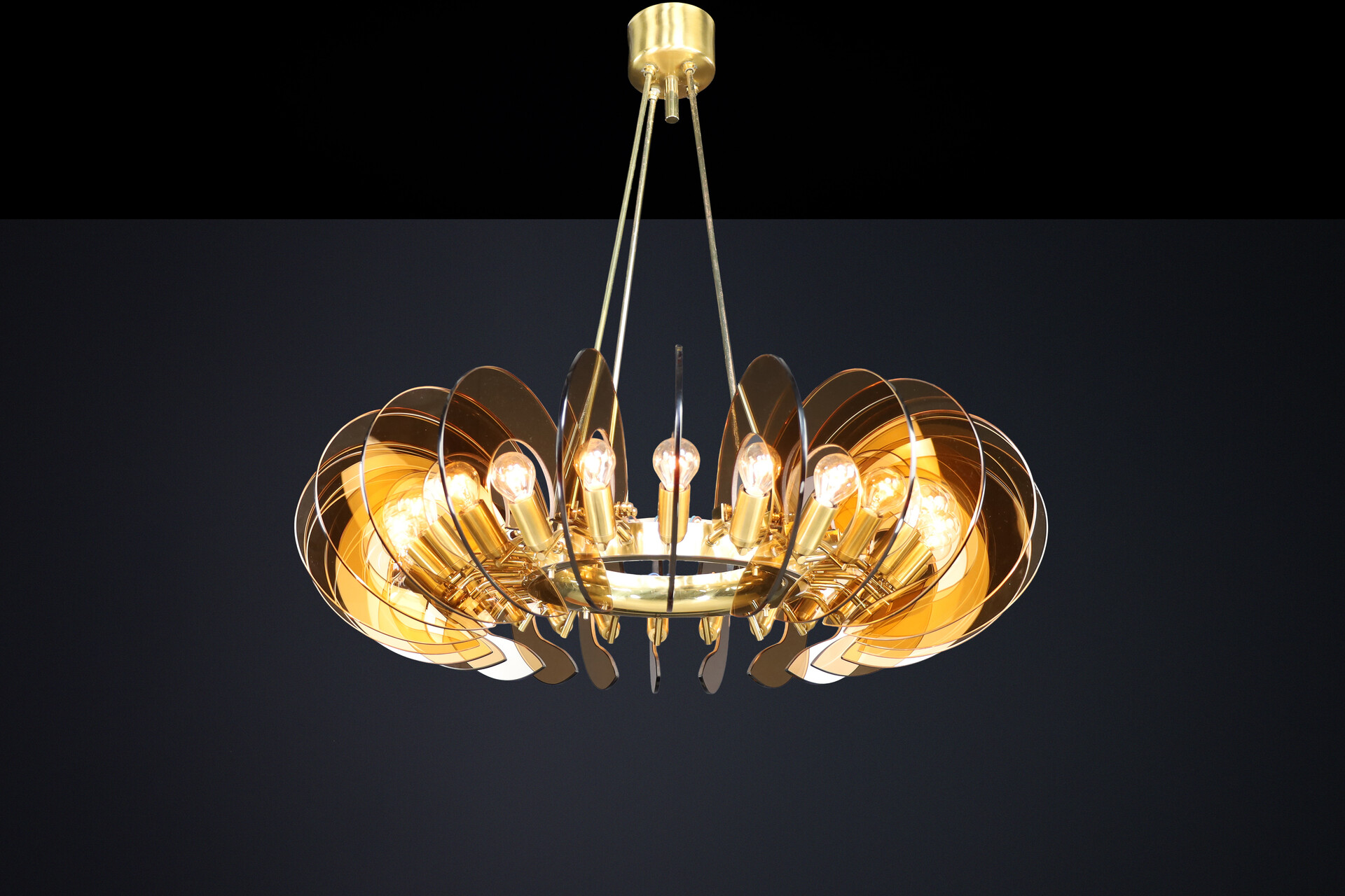 Mid century modern Monumental Brass & Smoked Glass Chandelier by Gino Paroldo, Italy, 1970s Late-20th century