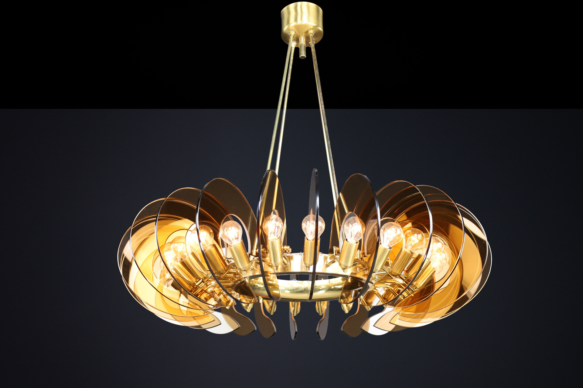 Mid century modern Monumental Brass & Smoked Glass Chandelier by Gino Paroldo, Italy, 1970s Late-20th century