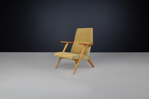 Mid century modern Oak and fabric armchair, Italy 1950s Mid-20th century