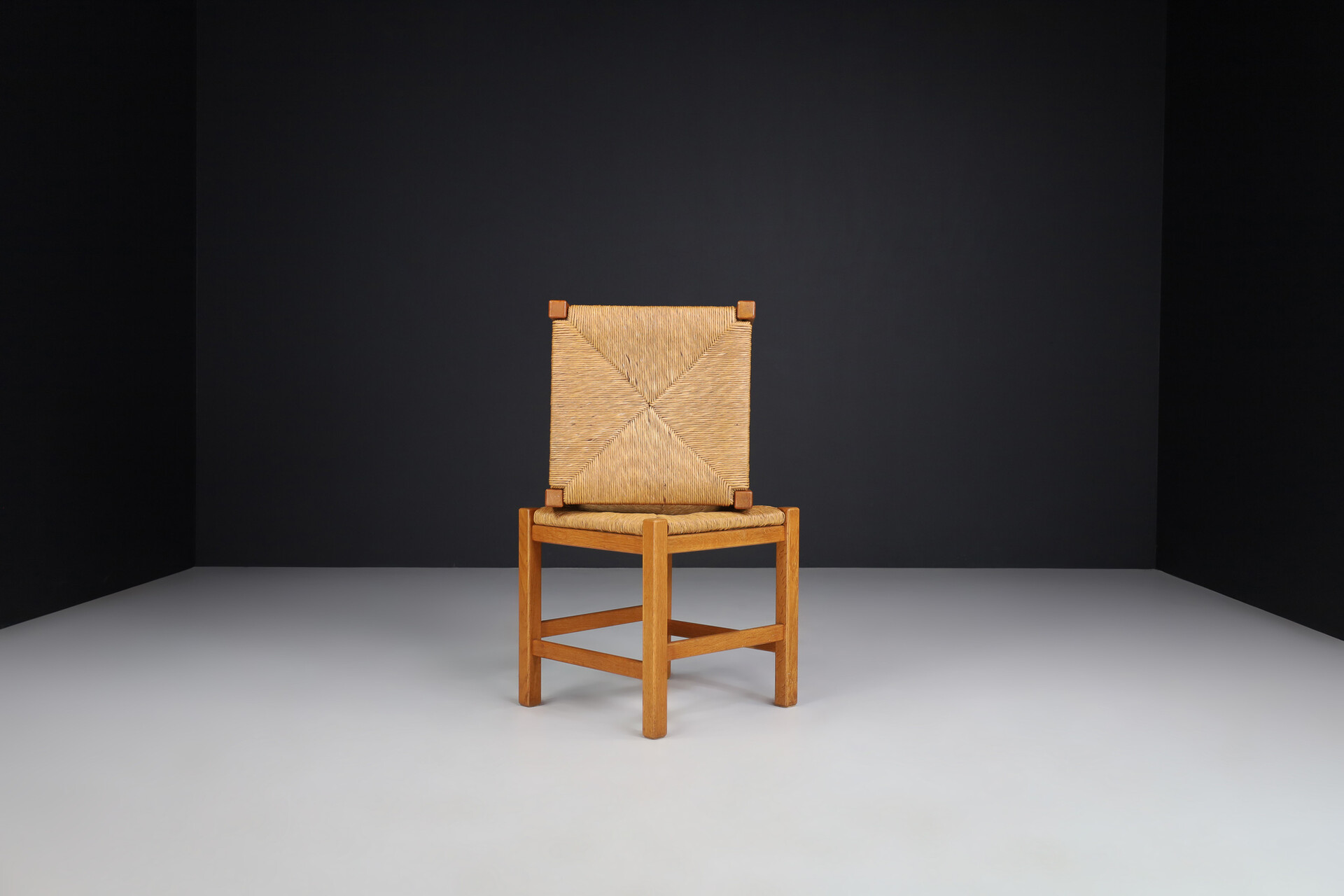 Mid century modern Oak and Rush stools, france 1960s Mid-20th century