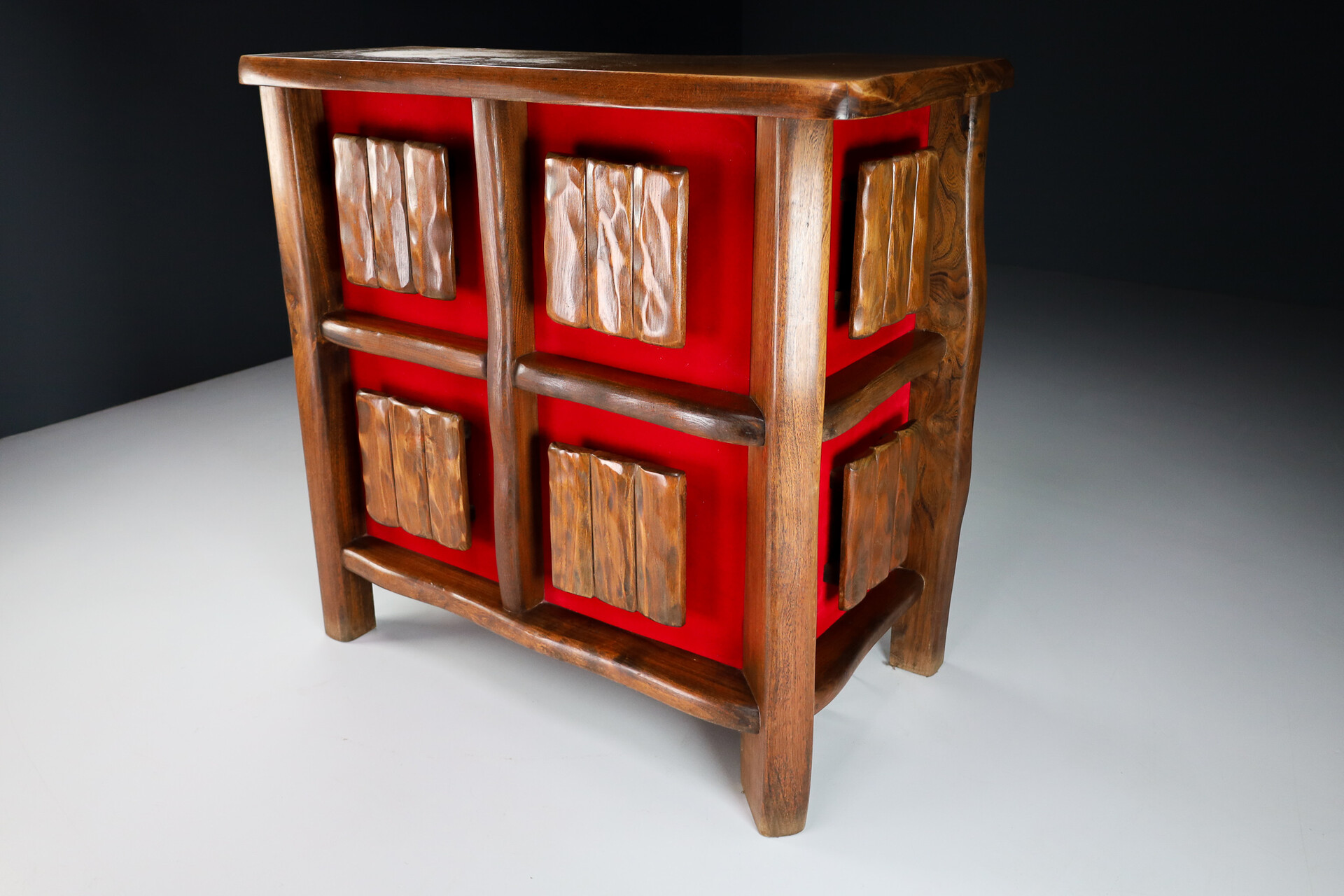Mid century modern Oak Brutalist Bar / entree desk , France 1950 Mid-20th century
