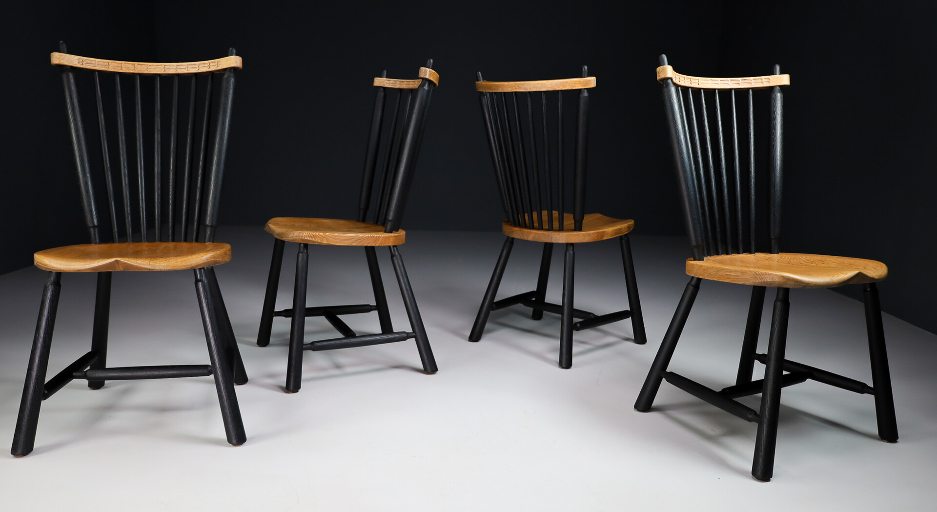 Mid century modern Oak / PAINTED dining chairs France 1960s Mid-20th century