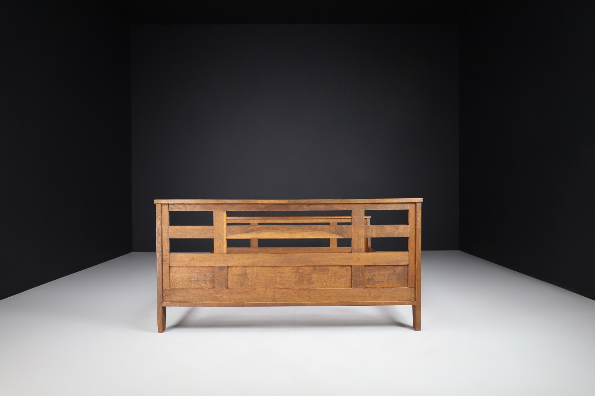 Mid century modern Oak Reconstruction bed in oak By René Gabriel, France, 1940's Mid-20th century