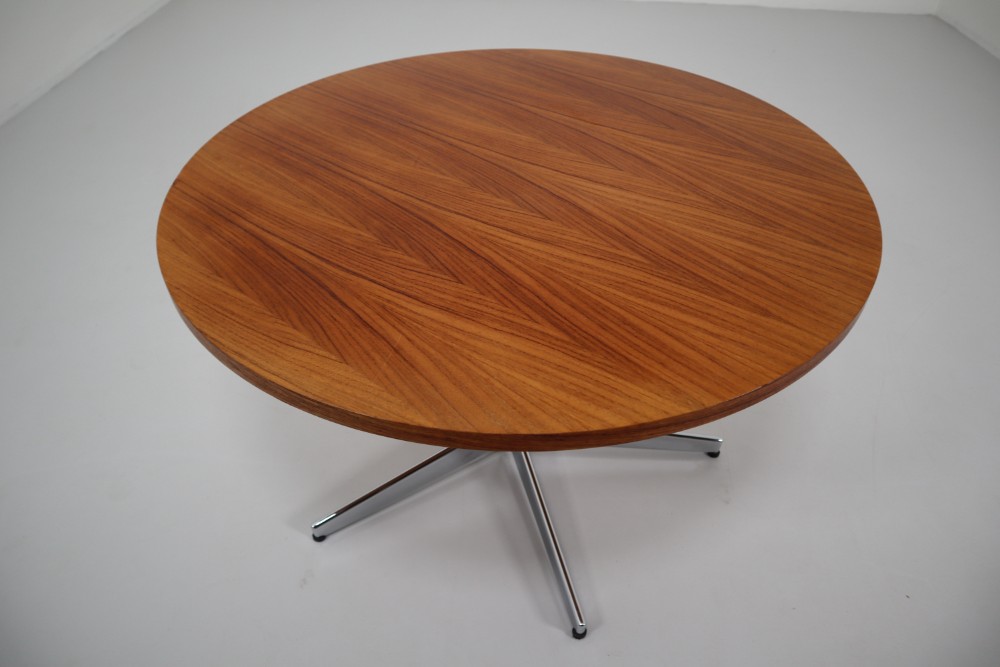 Mid century modern Office coffee table By Mauser Germany 1970s Mid-20th century