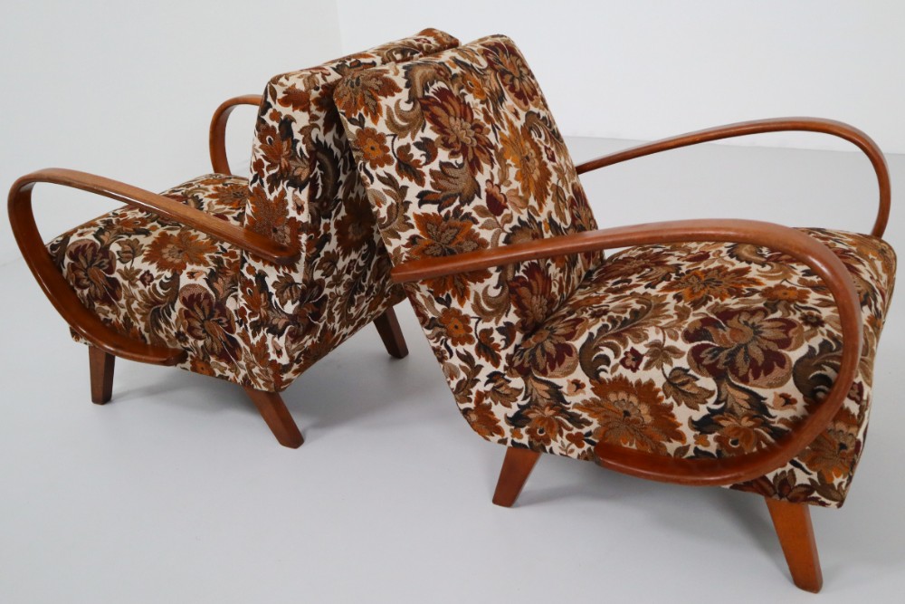 Mid century modern Pair Lounge Chairs by Jindrich Halabala for Up Zavody Brno, 1950s Mid-20th century