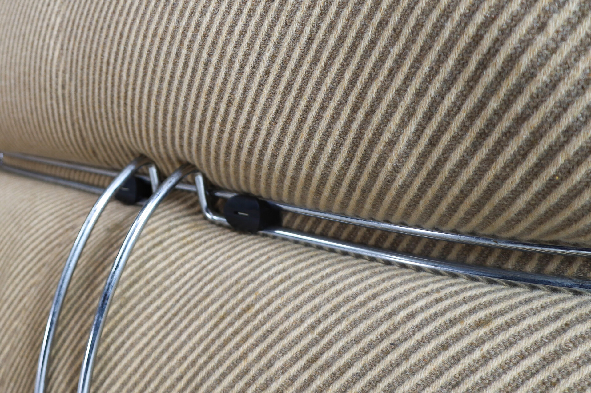 Mid century modern Pair of Two Afra & Tobia Scarpa 'Soriana' Sofas in Original Fabric, Italy, 1969s Mid-20th century