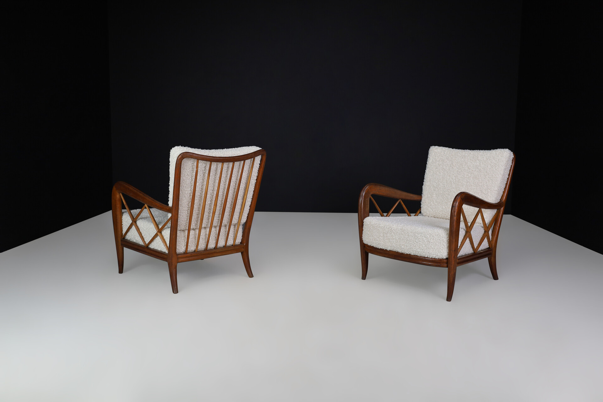 Mid century modern Paolo Buffa Walnut and Bouclé Fabric Armchairs, Italy 1950s Mid-20th century