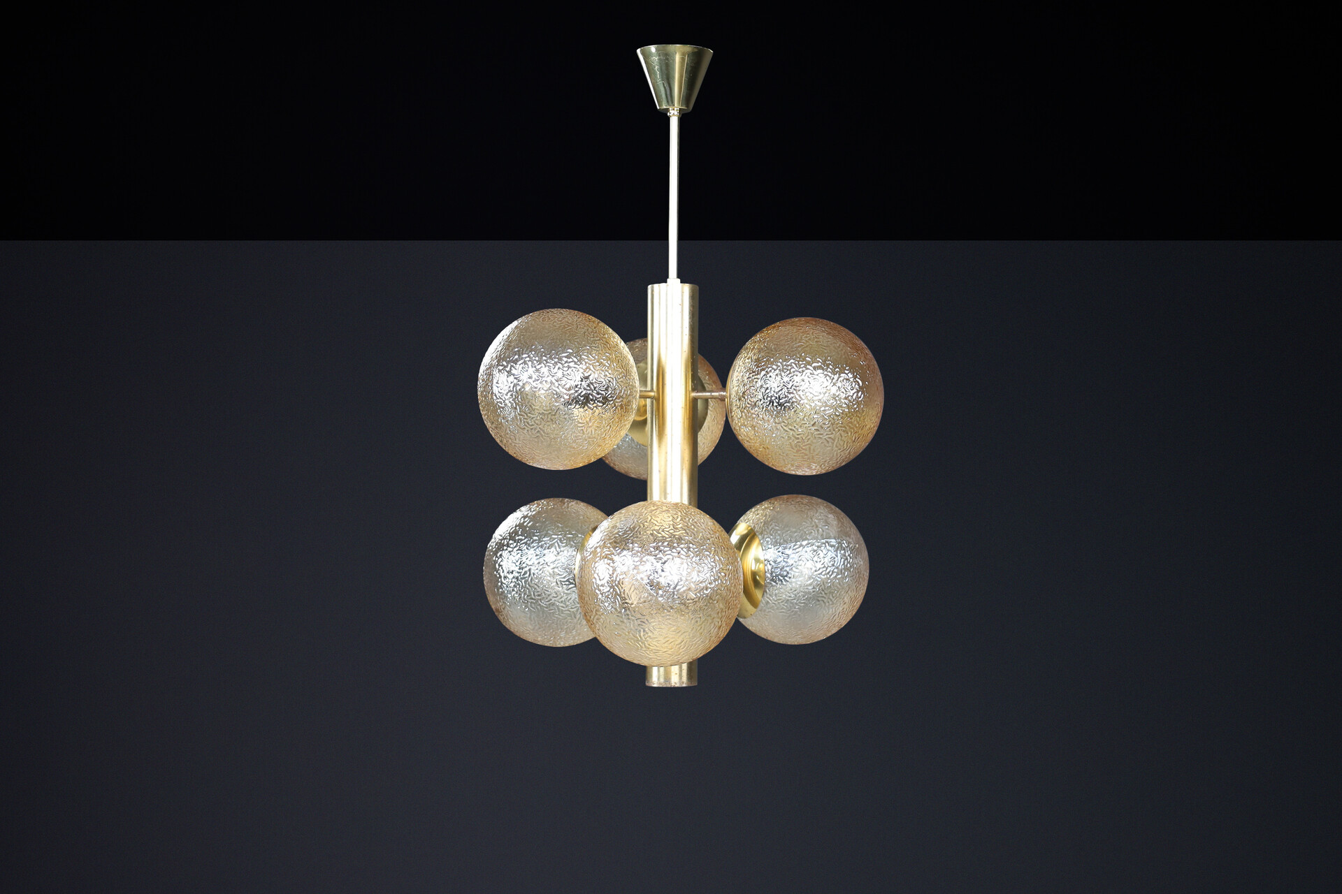 Mid century modern Patinated Brass Sputnik Chandelier with Six Gold-Colored Globes, Germany 1960s Mid-20th century