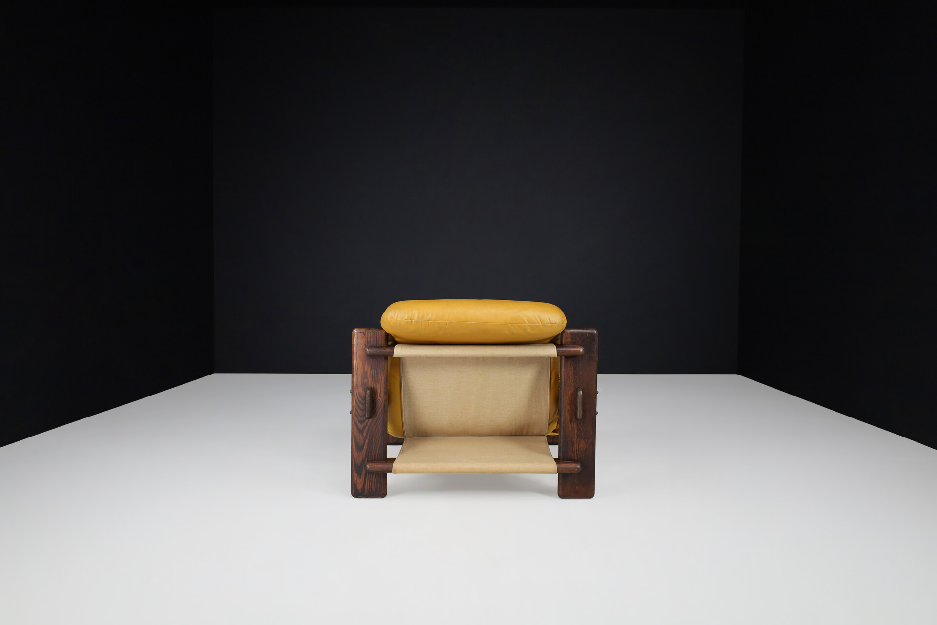 Mid century modern Patinated Leather and oak Lounge chair, The Netherlands 1970s Late-20th century