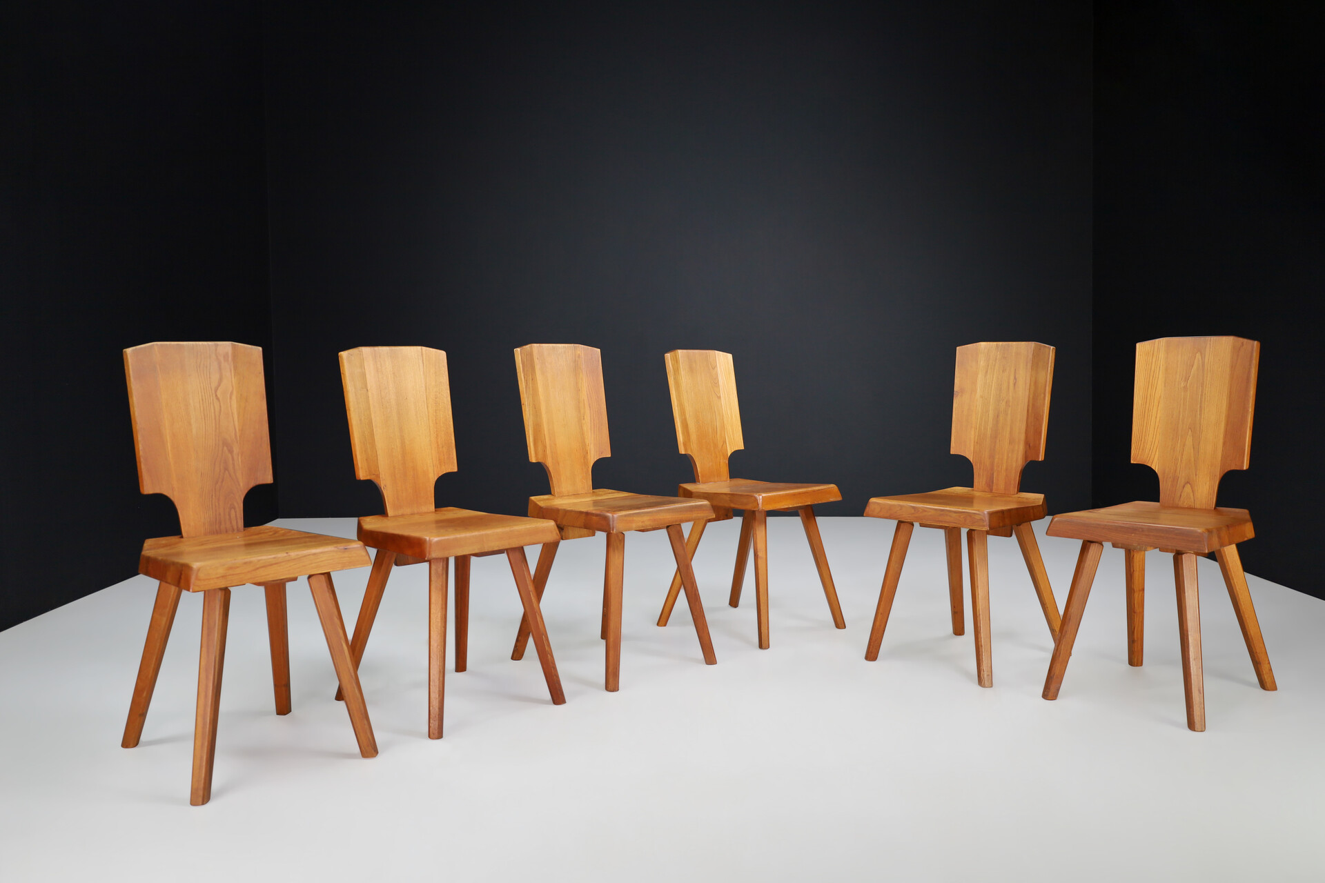Mid century modern Pierre Chapo 'S28' Dining Chairs in Solid Elm, France, 1972 Mid-20th century