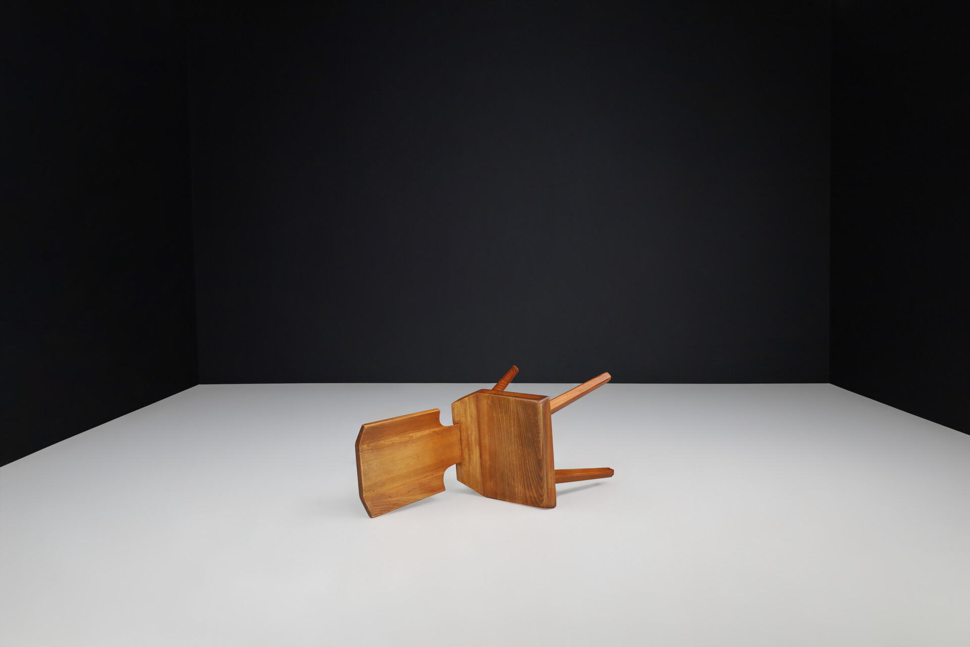 Mid century modern Pierre Chapo 'S28' Dining Chairs in Solid Elm, France, 1972 Mid-20th century