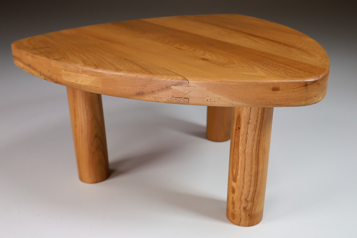 Mid century modern Pierre Chapo ‘T23’ Solid Elm Side Table, France 1970s Mid-20th century