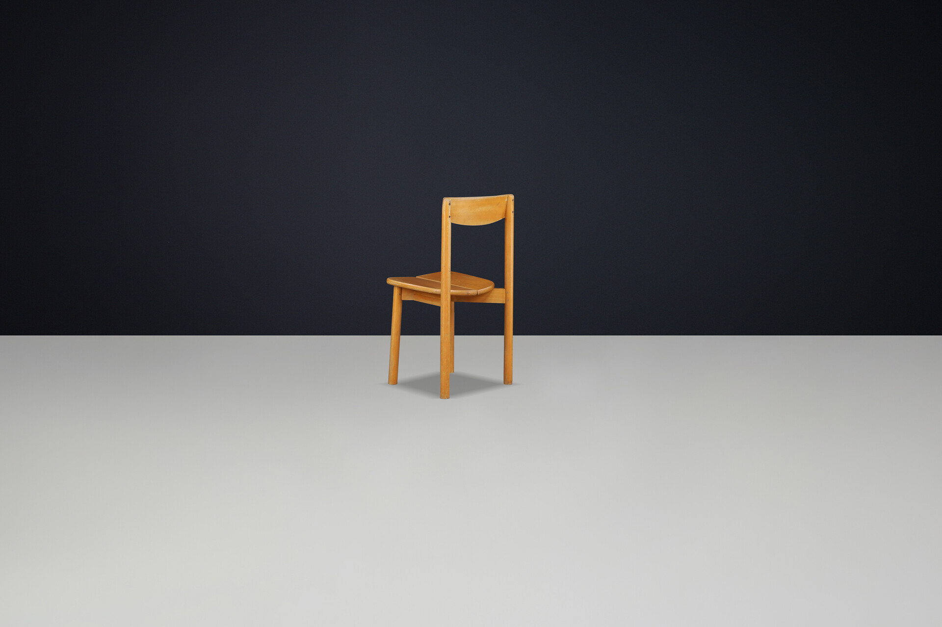 Mid century modern Pierre Gautier-Delaye “Coffee Bean” Dining Chairs in Stained Beechwood, France, 1960s — Set of 4 Mid-20th century