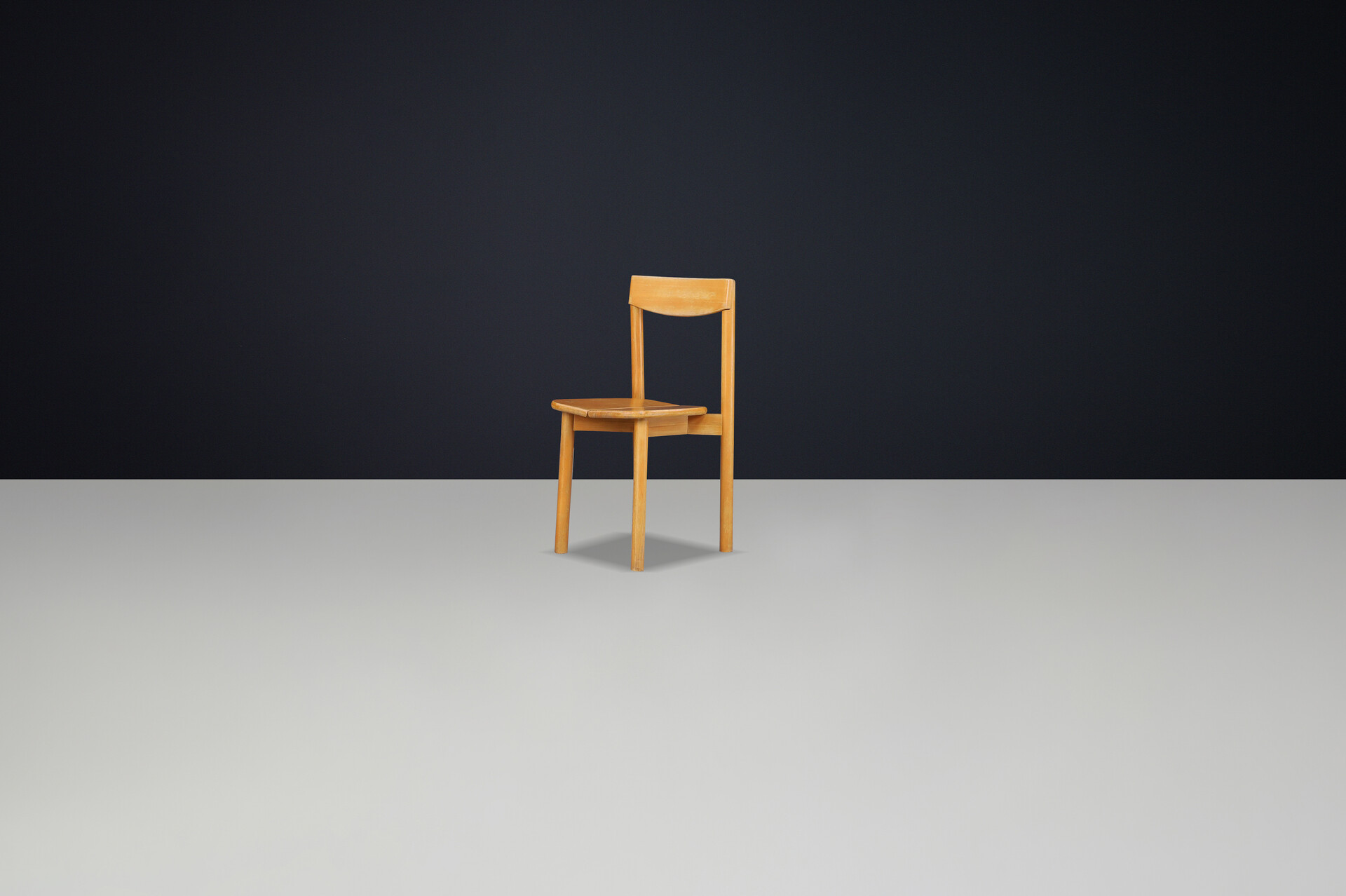 Mid century modern Pierre Gautier-Delaye “Coffee Bean” Dining Chairs in Stained Beechwood, France, 1960s — Set of 4 Mid-20th century