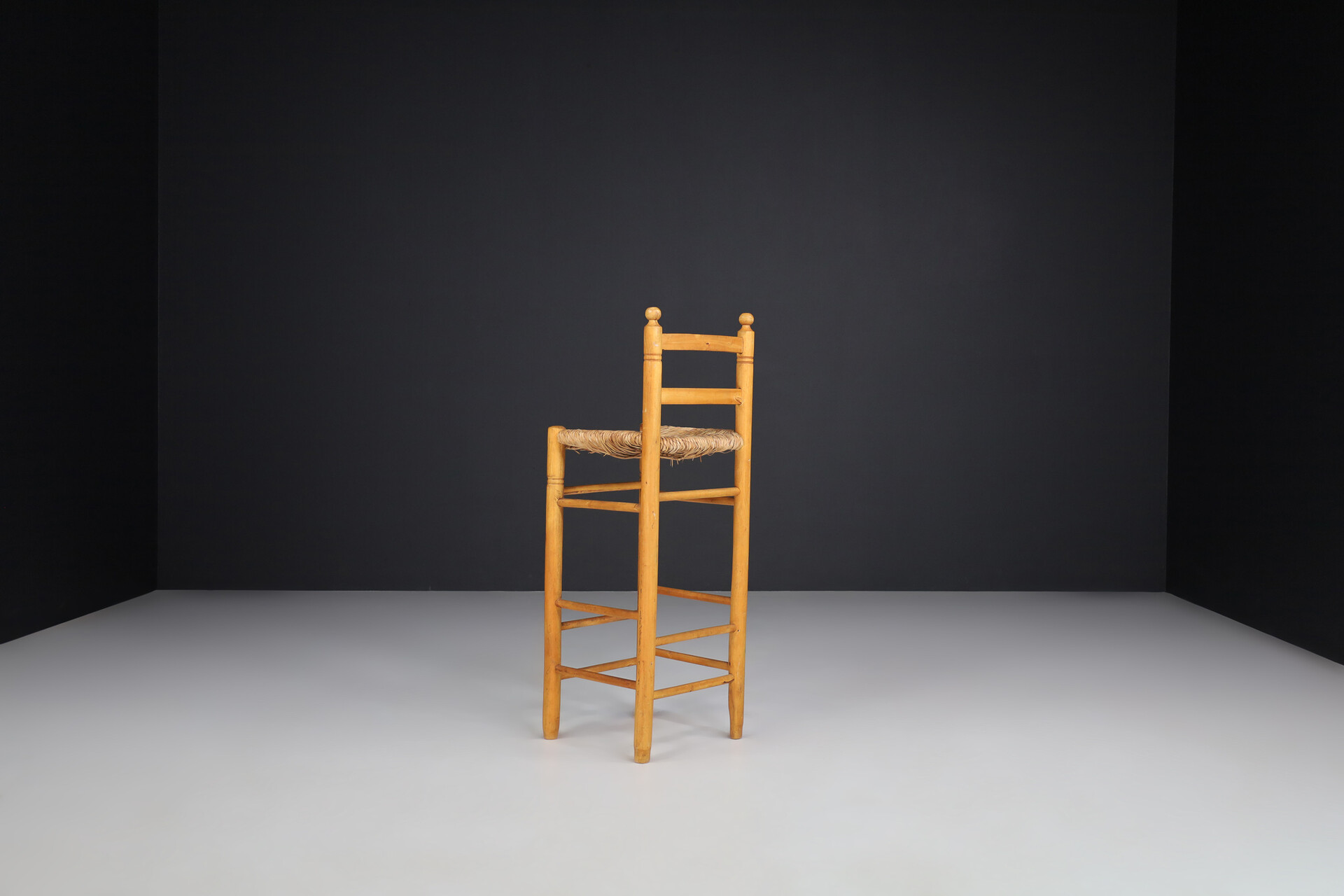 Mid century modern Pinewood And Rush bar stools In The Style Of Charlotte Perriand , France 1960s Mid-20th century