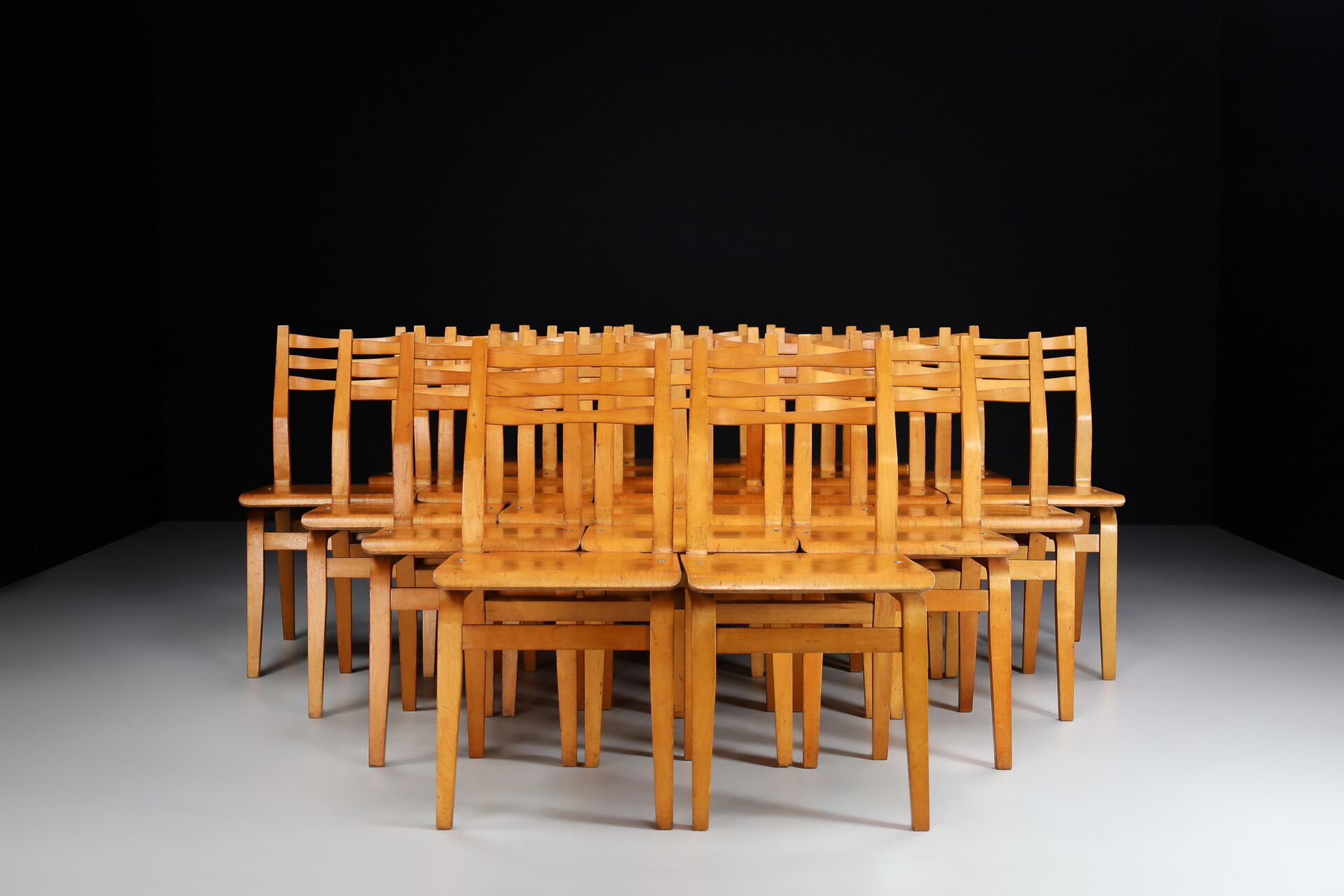 Mid century modern Plywood/Bentwood chairs, Praque 1960s Mid-20th century