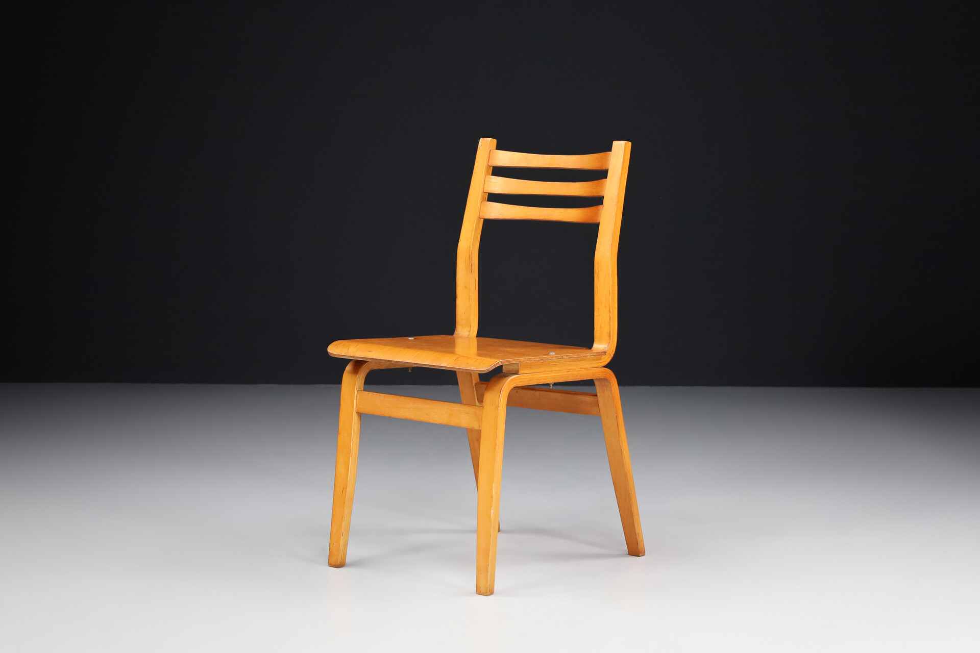 Mid century modern Plywood/Bentwood chairs, Praque 1960s Mid-20th century