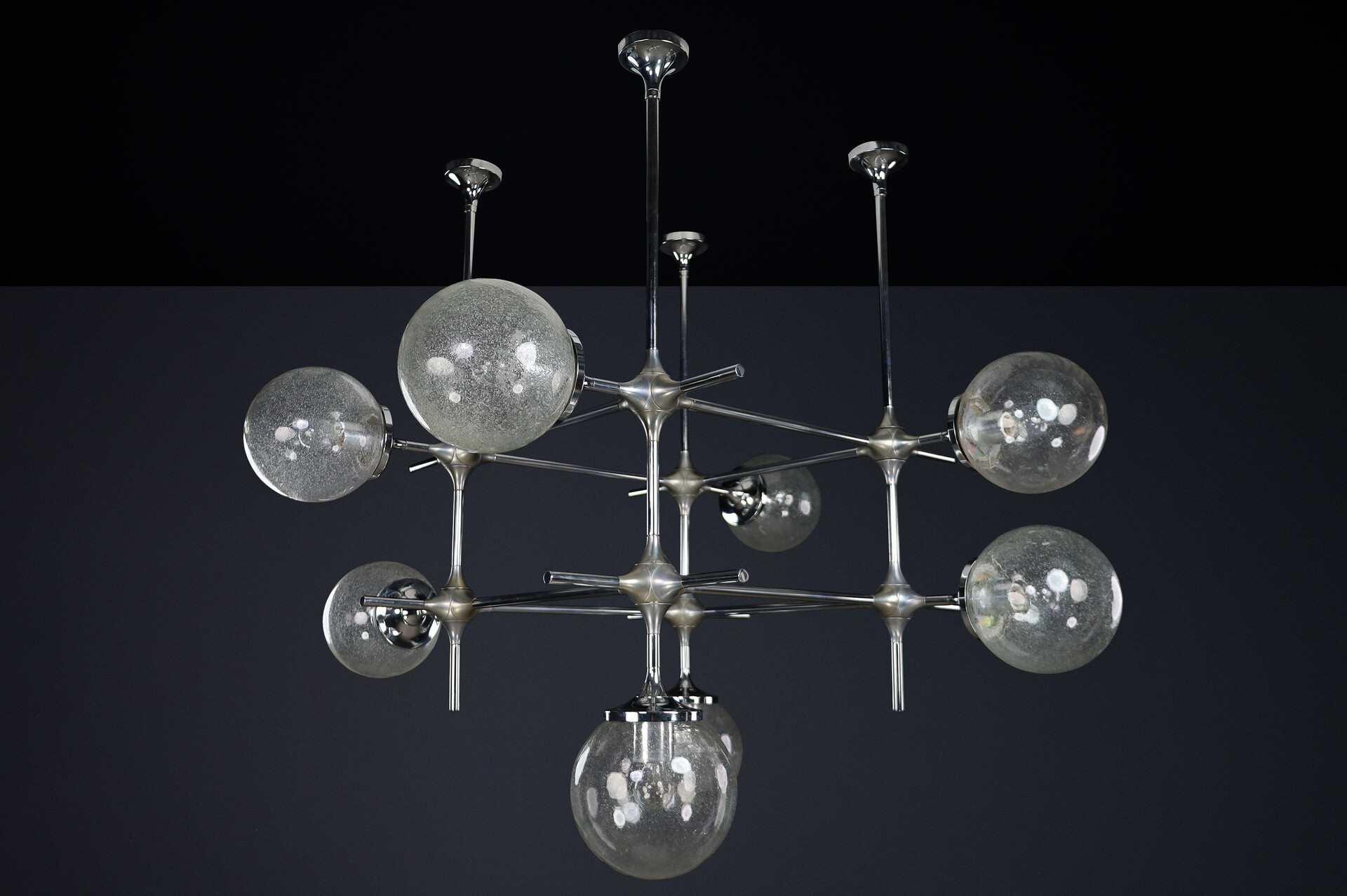 Mid century modern Rare 8-Light Modular Fixture by Peter Rockel from the Palace of the Republic, East Berlin (1975) Late-20th century
