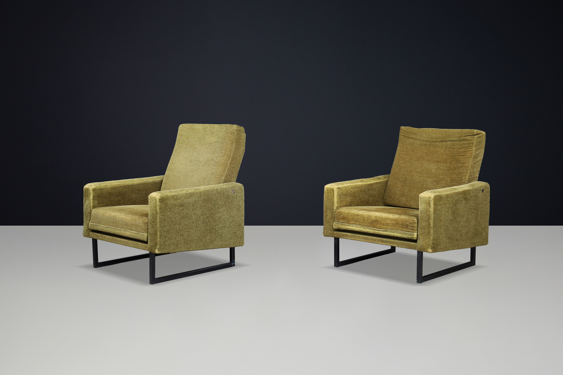 Mid century modern René-Jean Caillette Lounge Chairs for Steiner, France, 1963 Mid-20th century