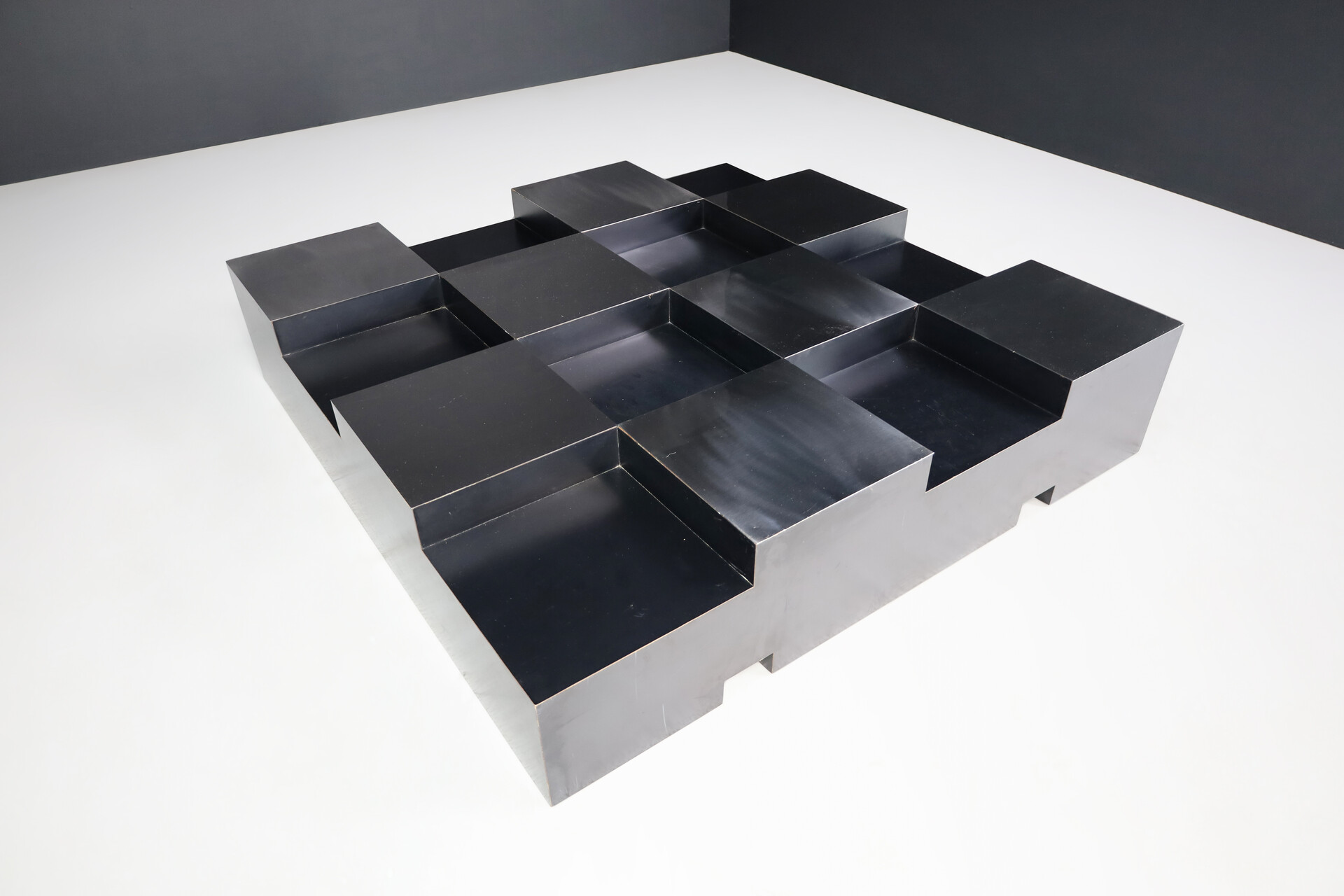 Mid century modern Roberto Monsani Square Grid Coffee Table in Black and Steel, Italy, 1970s Late-20th century