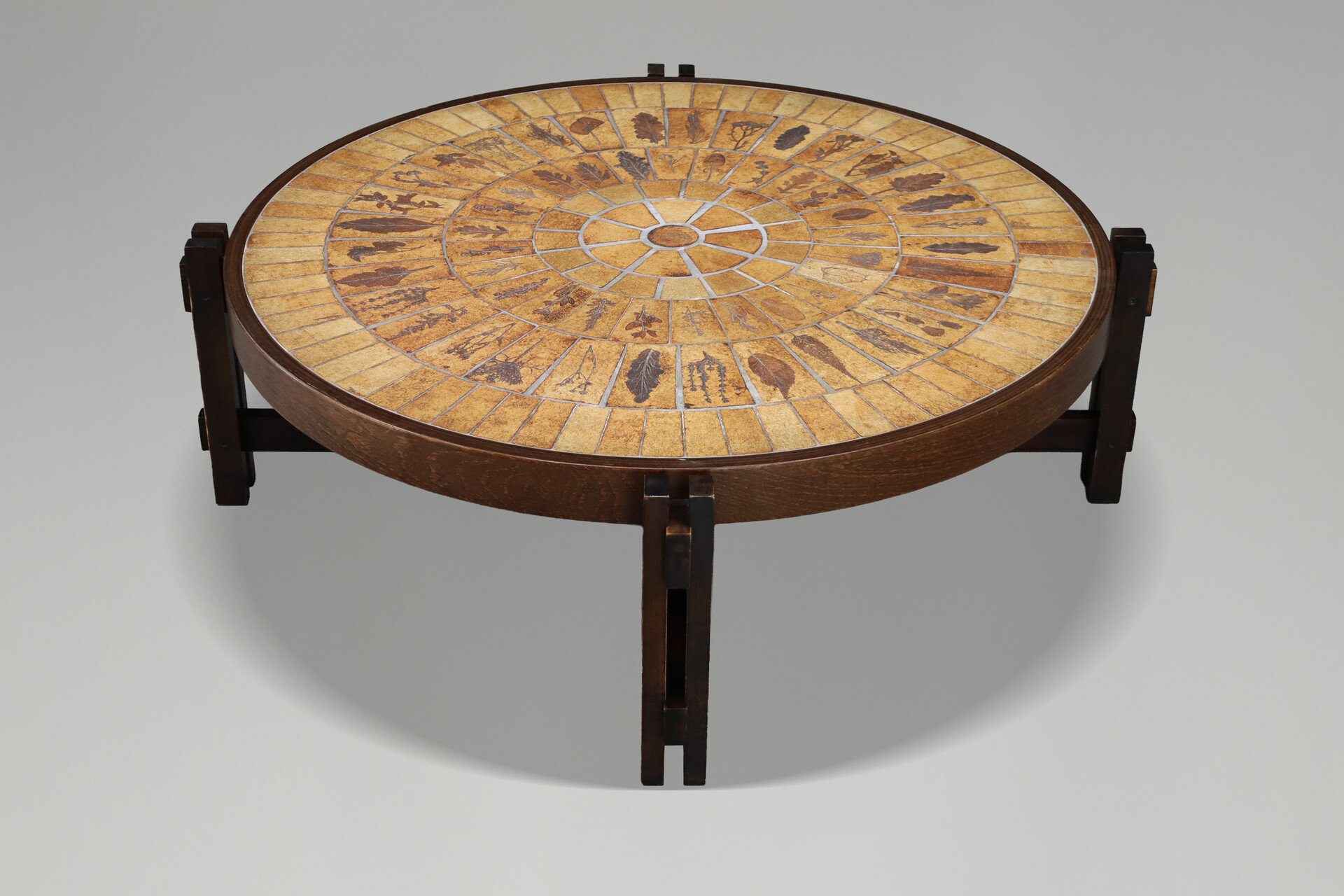 Mid century modern Roger Capron Vallauris Coffee Table, Ceramic & Bentwood, 1960s Mid-20th century