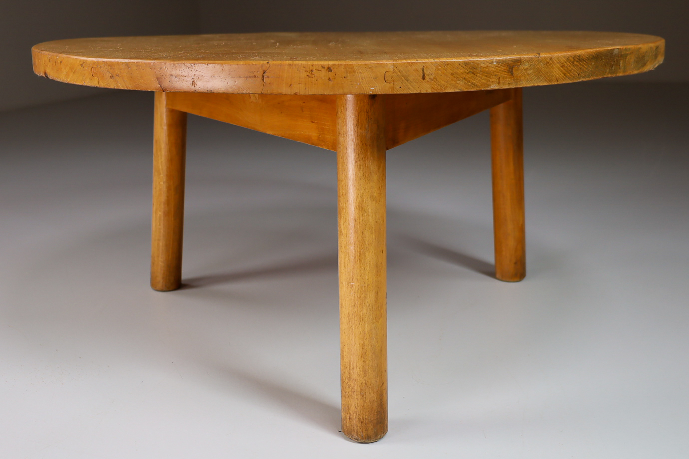 Mid century modern Round coffee table by Pierre Gautier-Delaye, France 1950s Mid-20th century