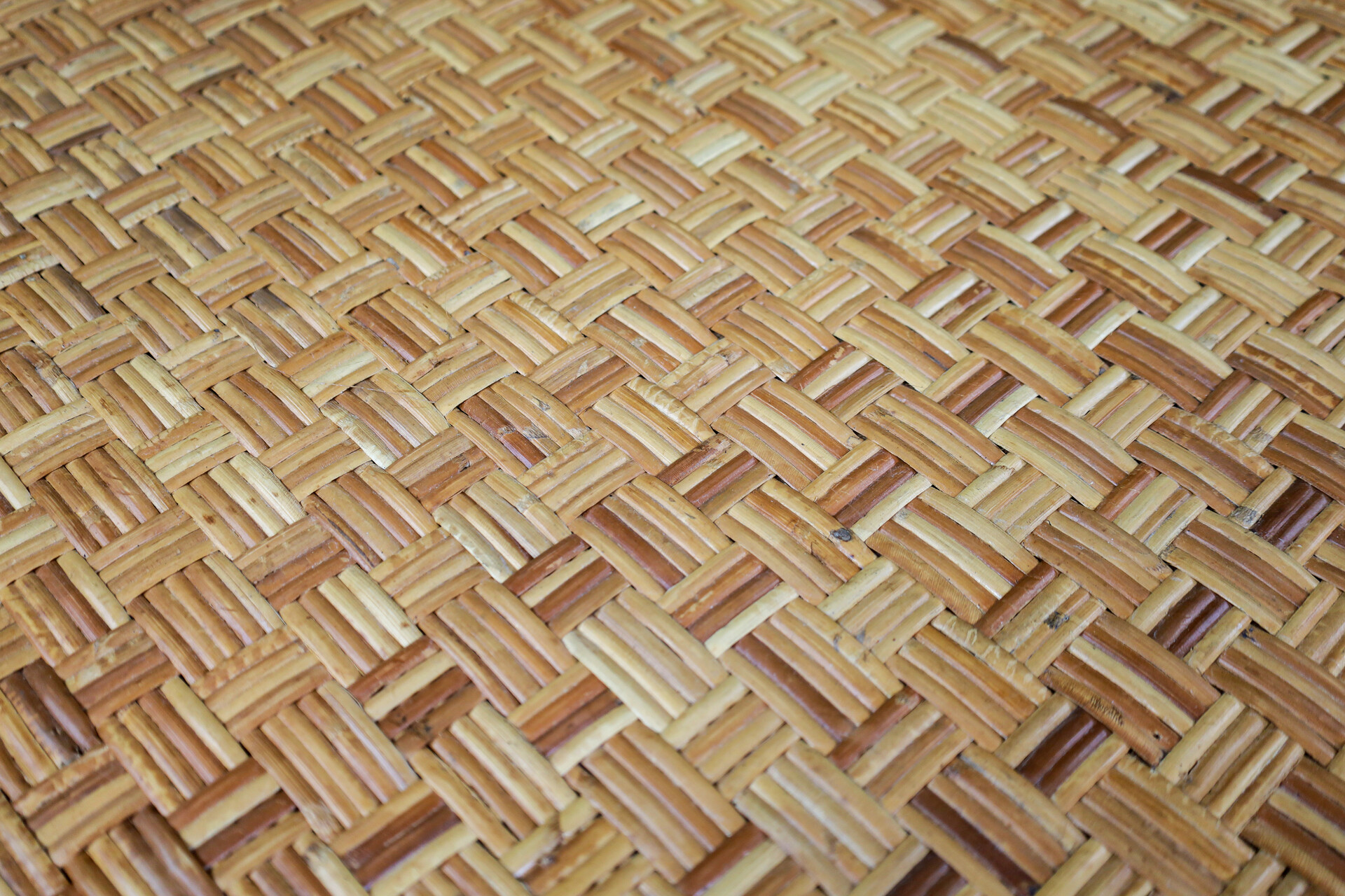 Mid century modern Round dining room table by Willem Hendrik Gispen For Gispen,The Netherlands Mid-20th century