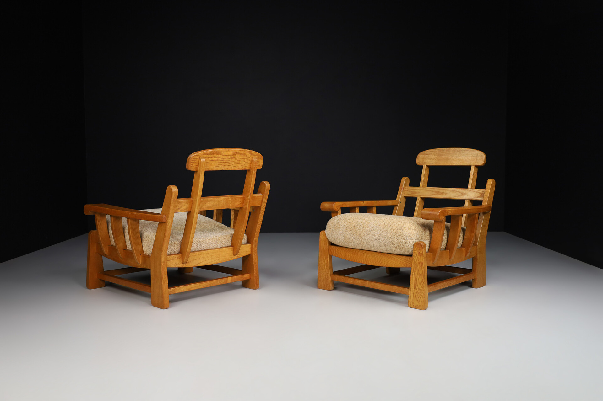 Mid century modern Sculptural Elm Lounge Chairs / Armchairs by Maison Regain, France 1970s Mid-20th century