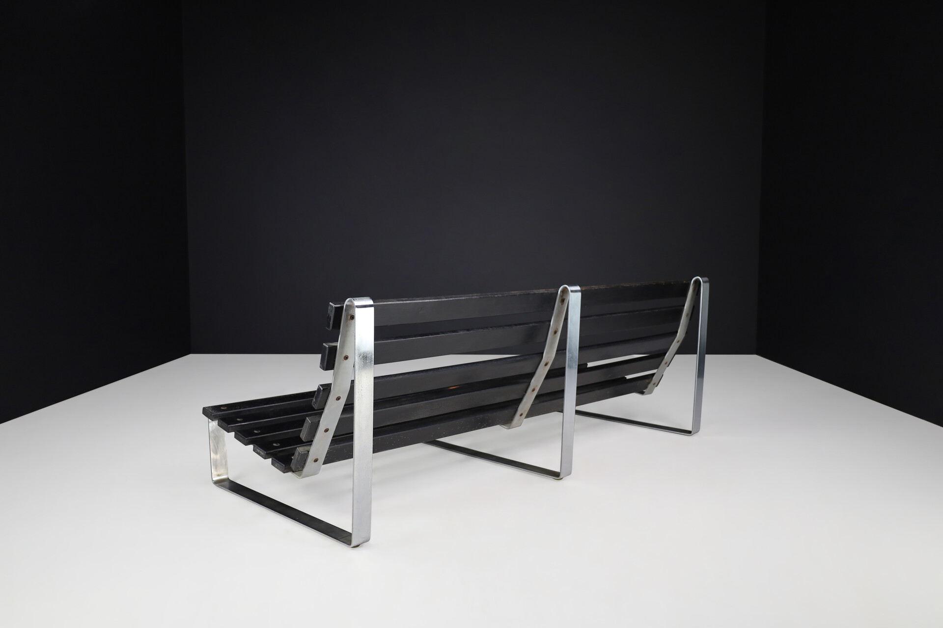 Mid century modern Slatted Bench by Kho Liang Ie for Artifort, The Netherlands 1960s Mid-20th century