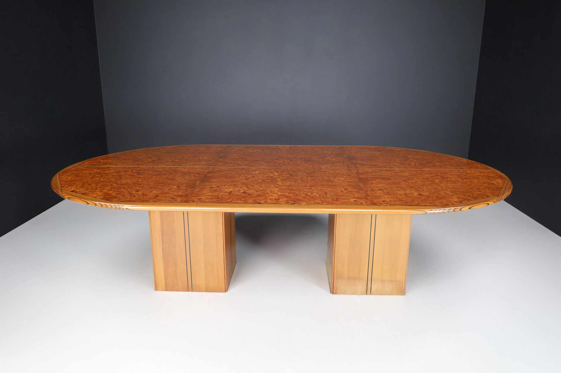 Mid century modern Tobia Scarpa Africa Dining/Conference Table by Maxalto, Italy, 1970 Late-20th century