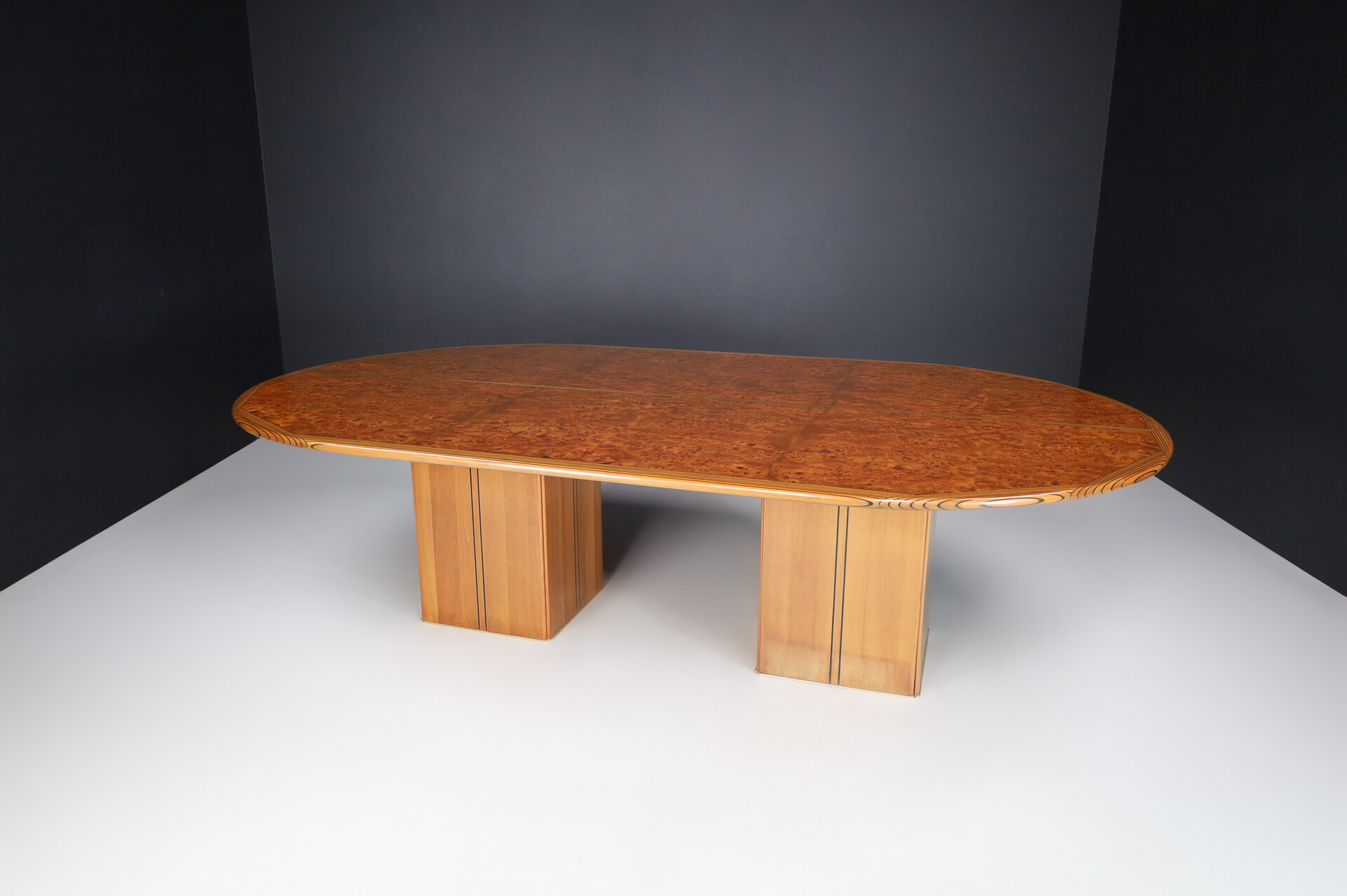 Mid century modern Tobia Scarpa Africa Dining/Conference Table by Maxalto, Italy, 1970 Late-20th century