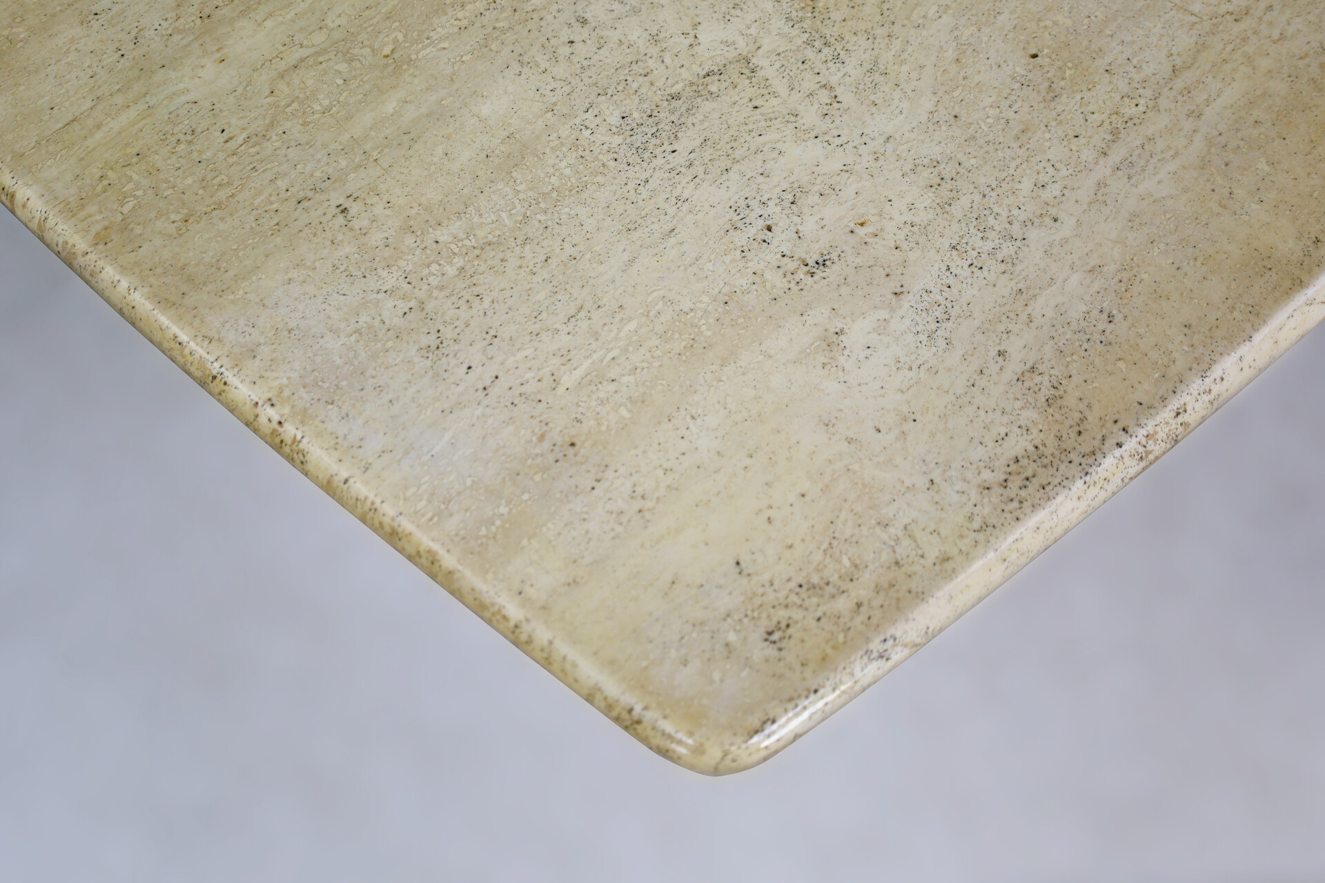 Mid century modern Travertin Coffee or living room Table, Italy 1970s 21 th century