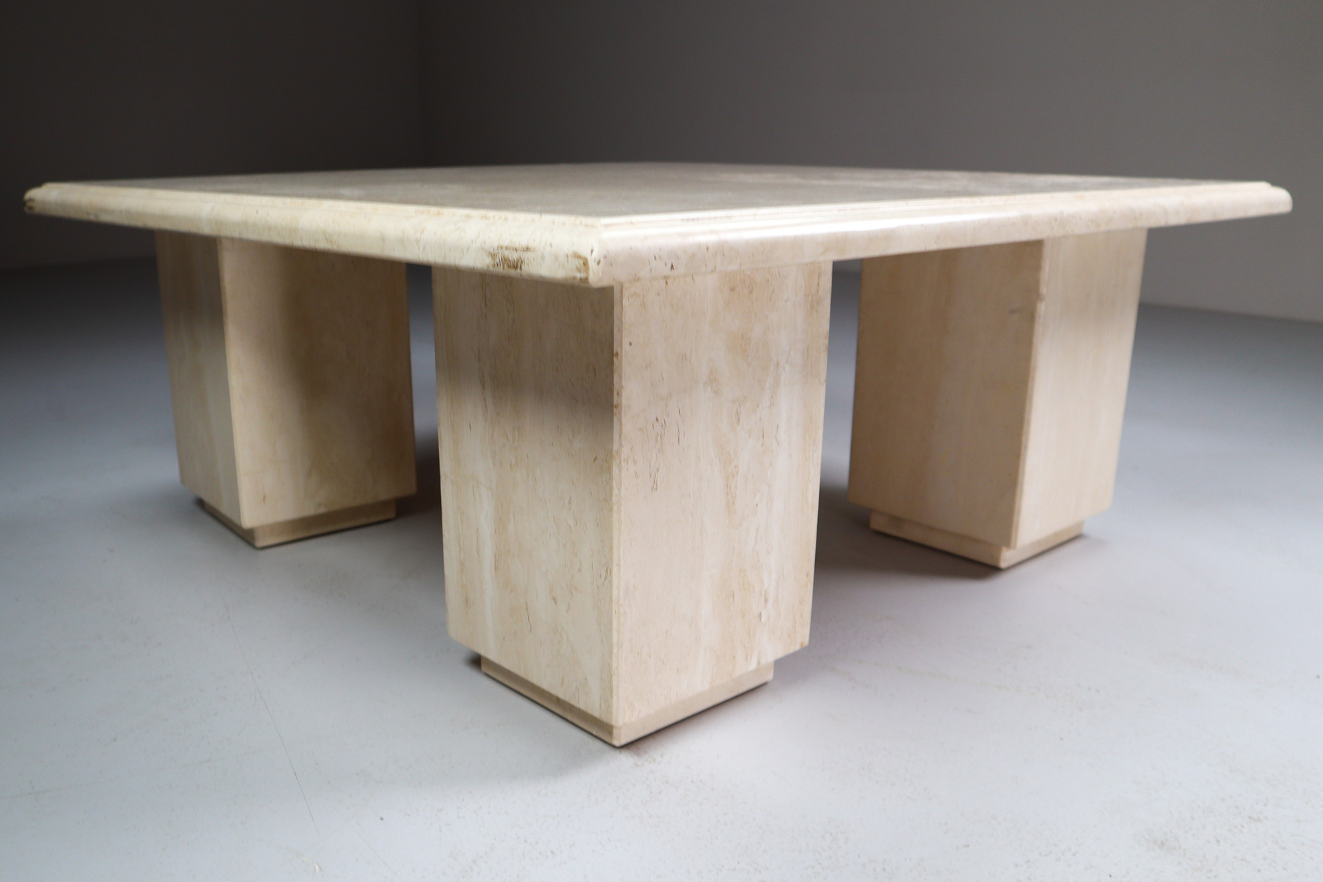 Mid century modern Travertine Coffee Table Italy 1970s Late-20th century