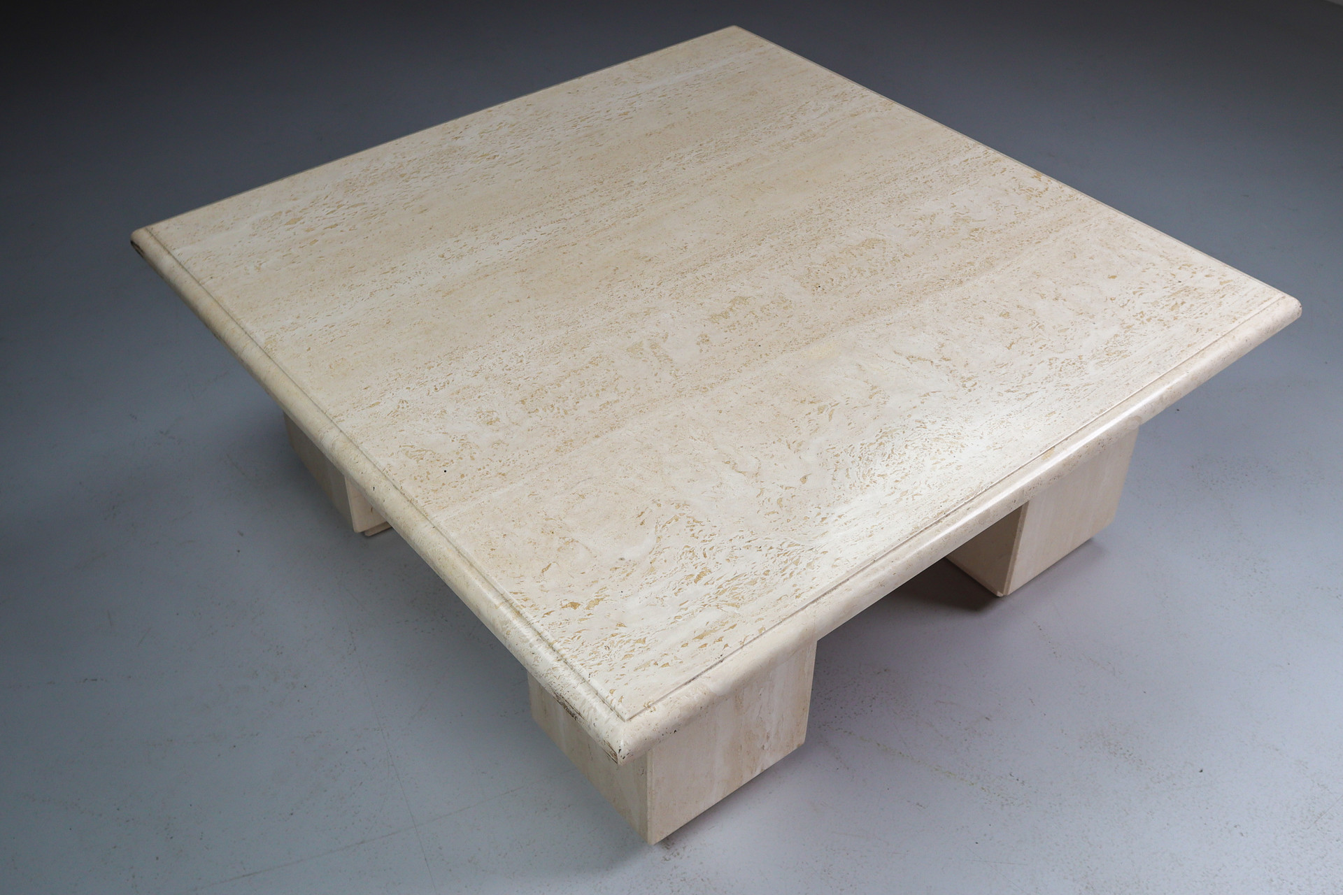 Mid century modern Travertine Coffee Table Italy 1970s Late-20th century