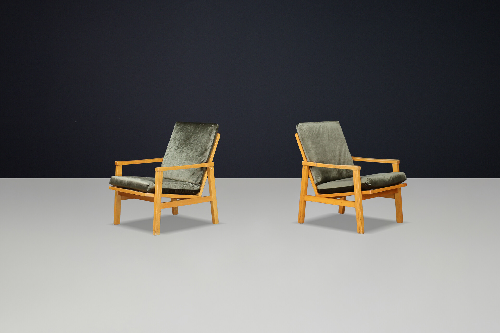 Mid century modern Vintage armchairs in green velvet ,CZ 1960s Late-20th century