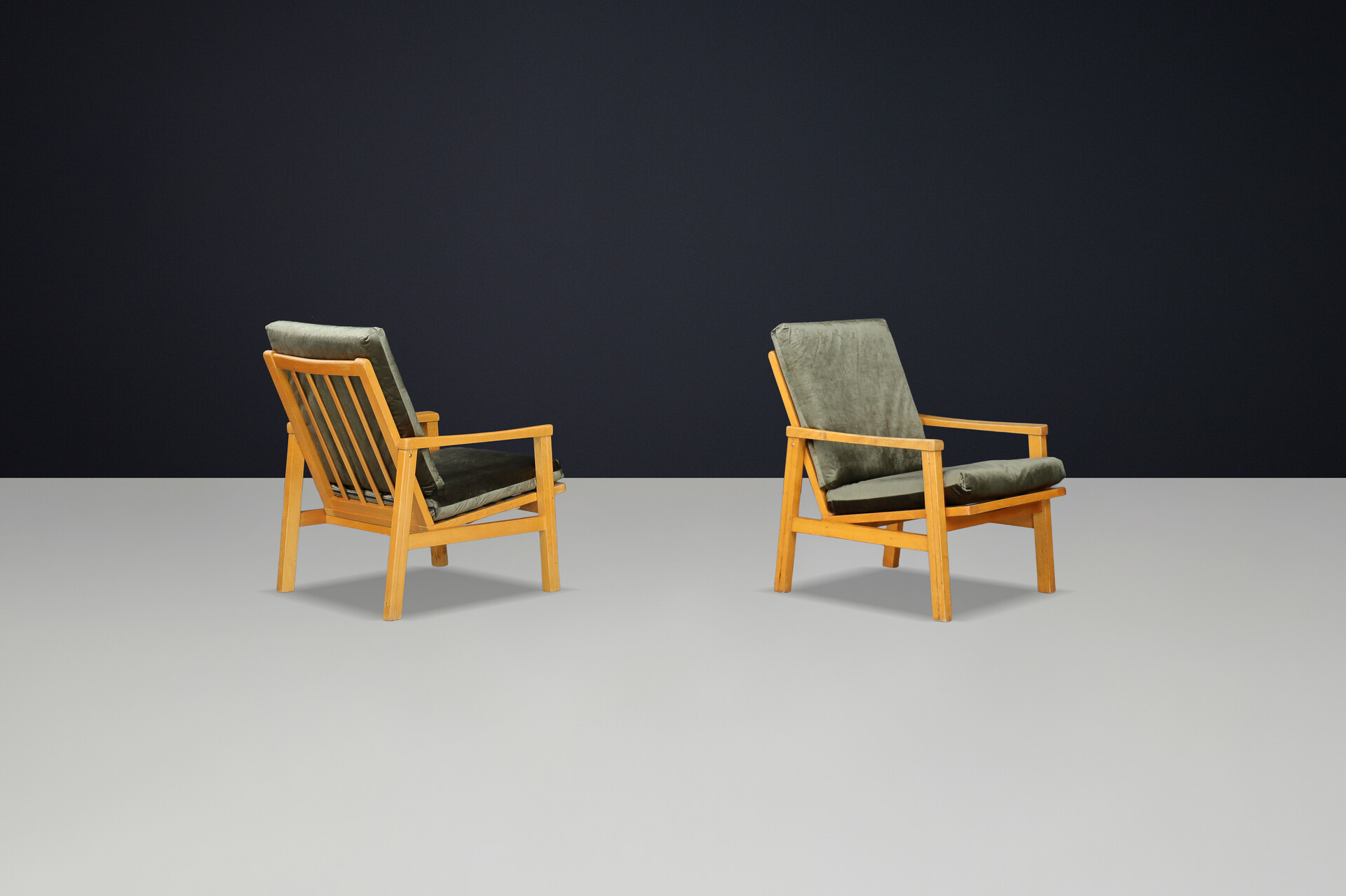 Mid century modern Vintage armchairs in green velvet ,CZ 1960s Late-20th century