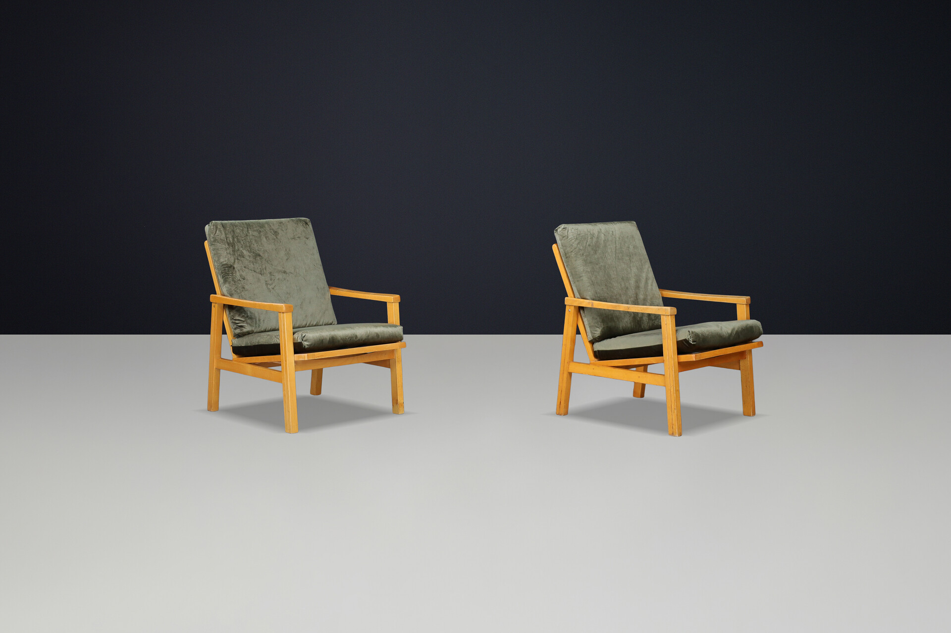 Mid century modern Vintage armchairs in green velvet ,CZ 1960s Late-20th century