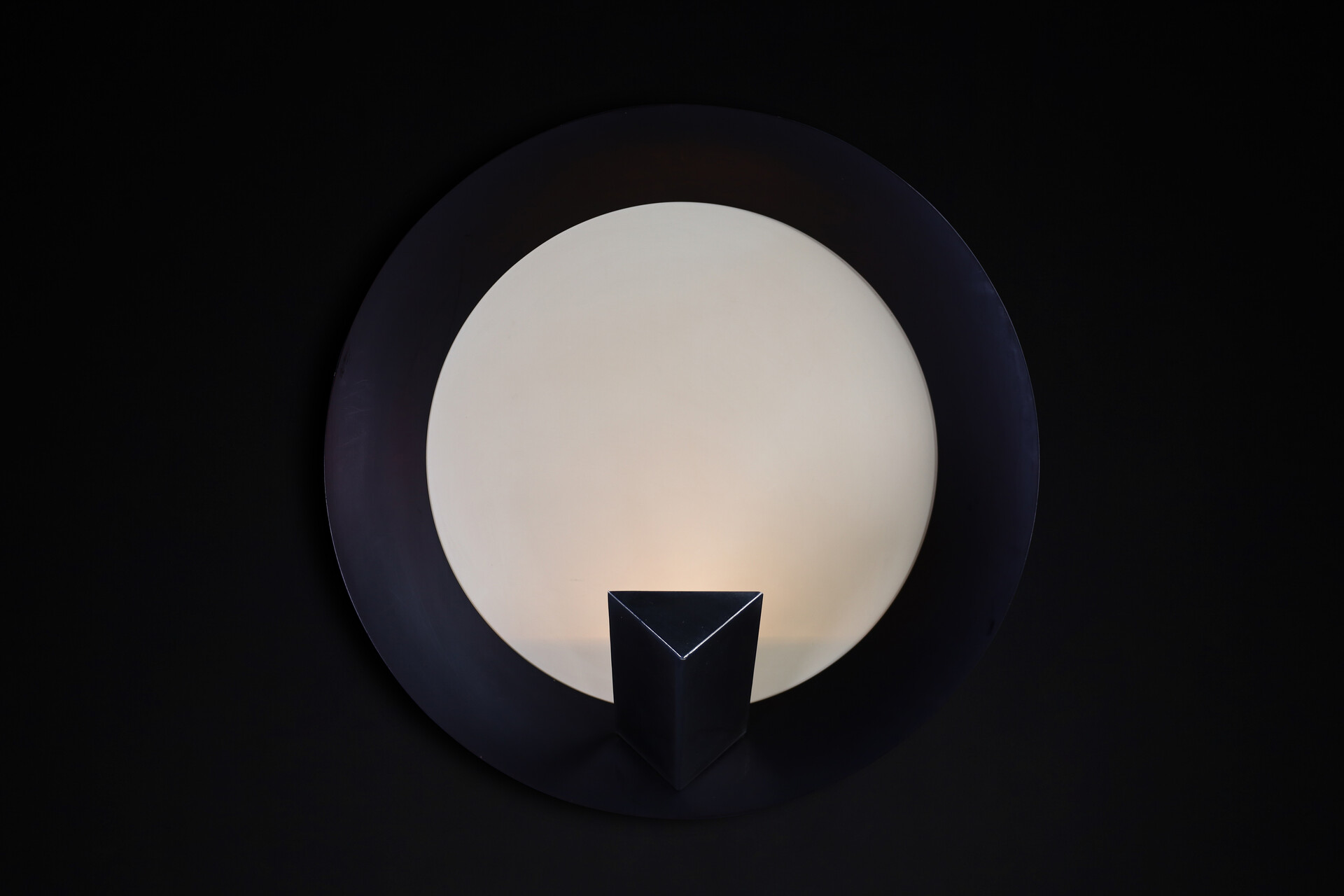 Mid century modern Vladimír Nývlt Solid Wood and steel wall light, Praque 1970s Late-20th century