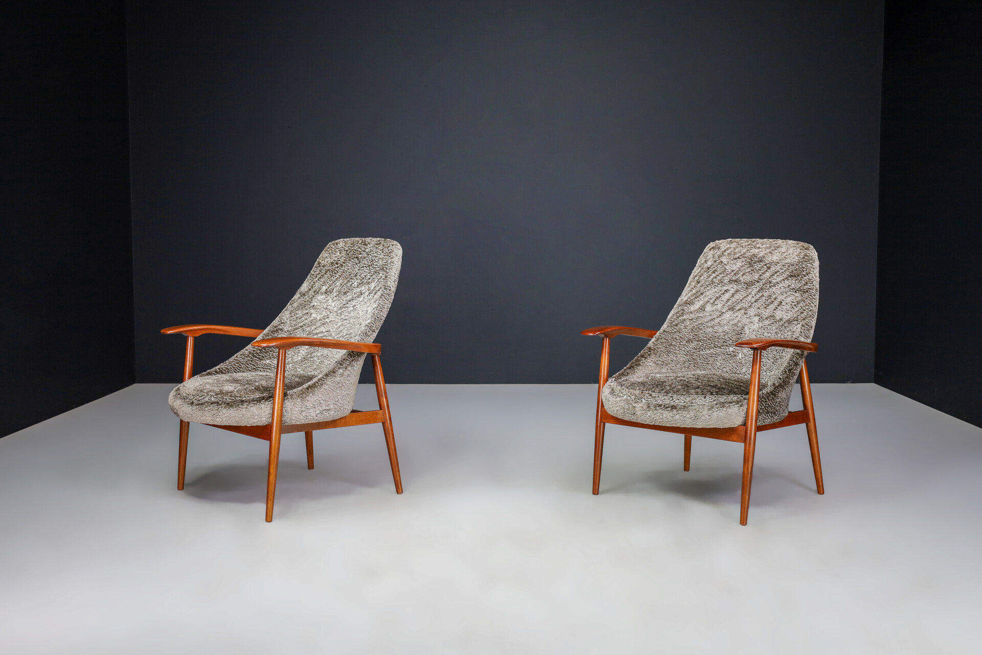 Mid century modern Walnut and New Upholstered Armchairs, Italy 1950s Mid-20th century