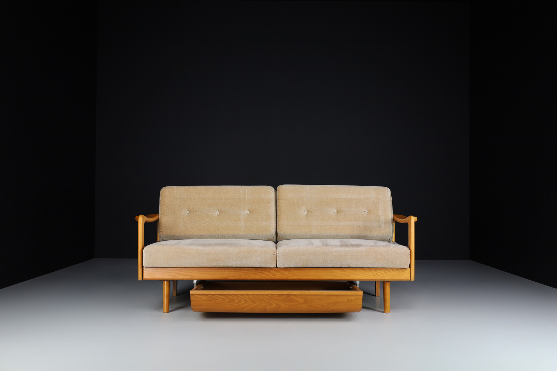 Mid century modern Walter Knoll for Knoll 