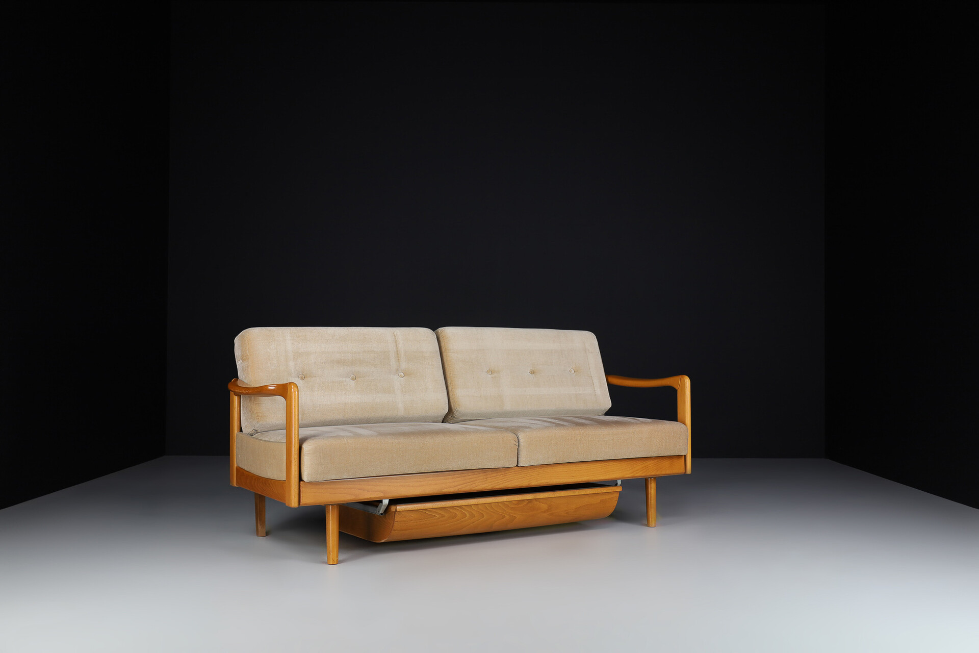 Mid century modern Walter Knoll for Knoll 
