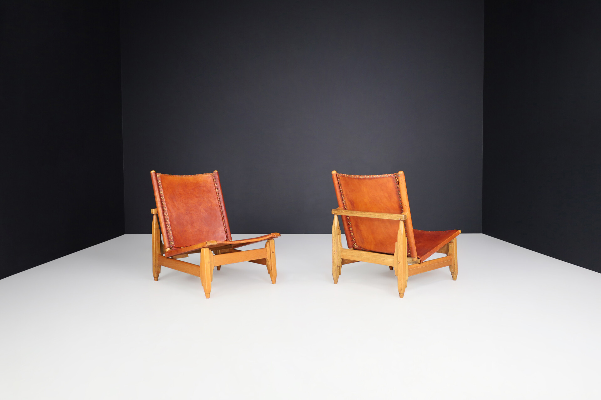 Mid century modern WERNER BIERMANN FOR ARTE SANO cognac leather and oak lounge chairs 1960s Mid-20th century