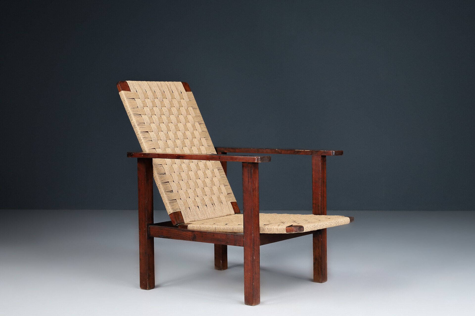 Mid century modern Wicker and wood Easy-Lounge-Patio Chair Designed In France 1960s Mid-20th century