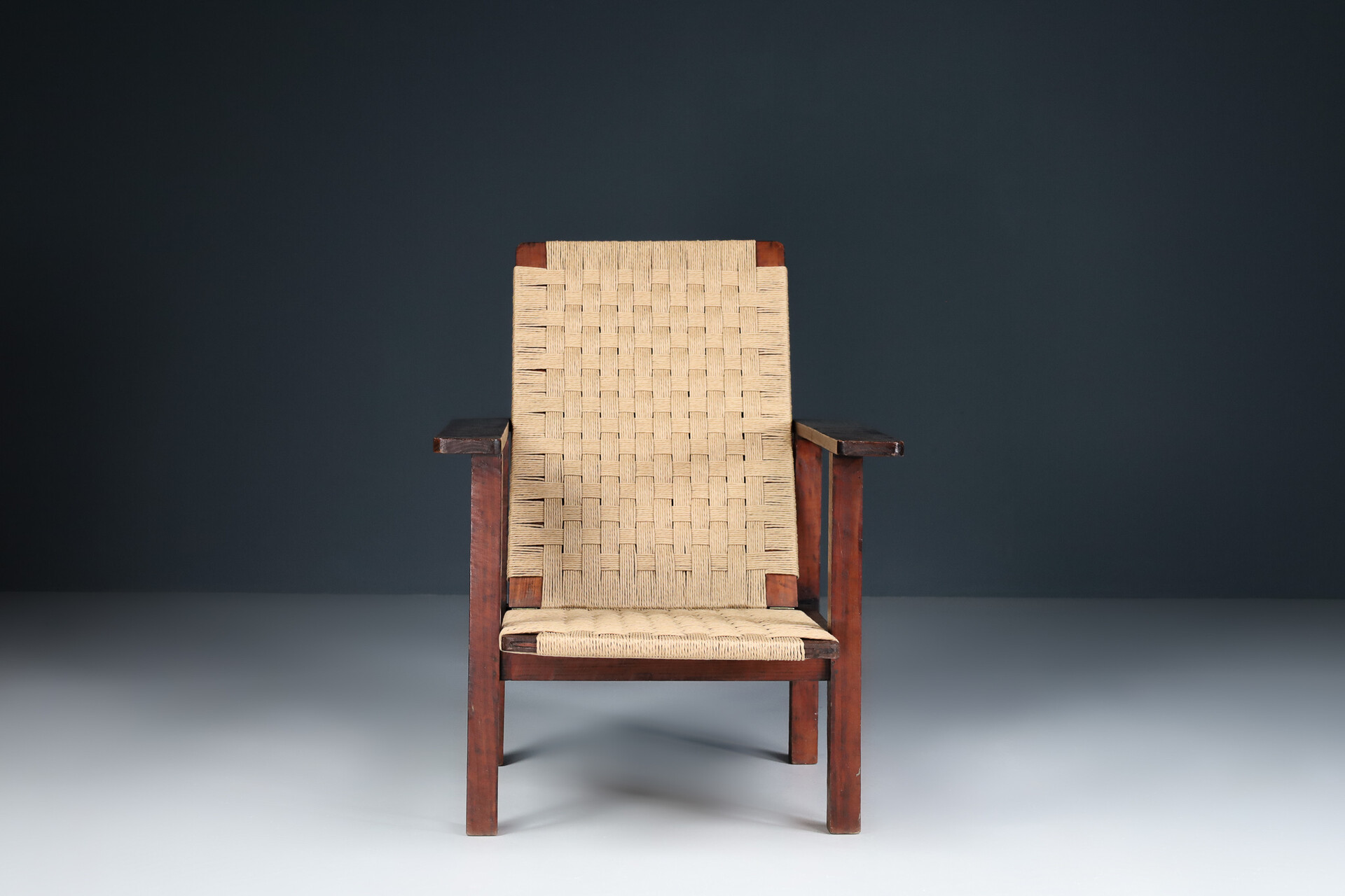 Mid century modern Wicker and wood Easy-Lounge-Patio Chair Designed In France 1960s Mid-20th century